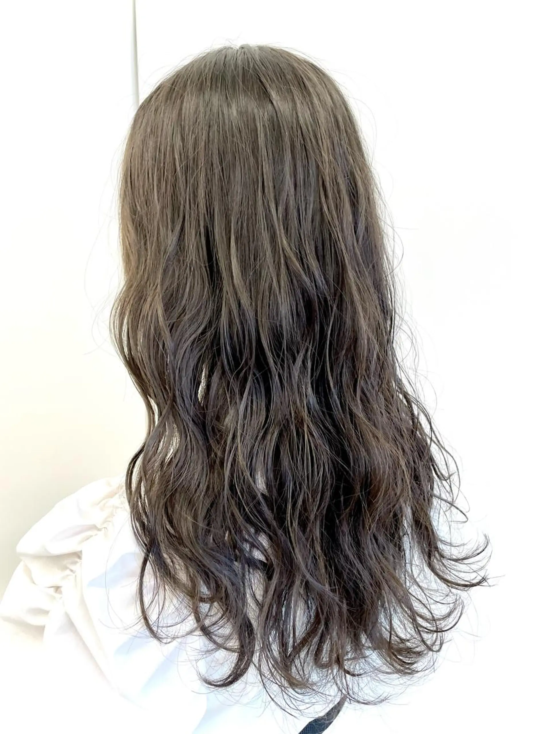 ロング カラー グレージュ ハイライトカラー ハイライト 🔶PAIR🔶 TAKAのヘアスタイル