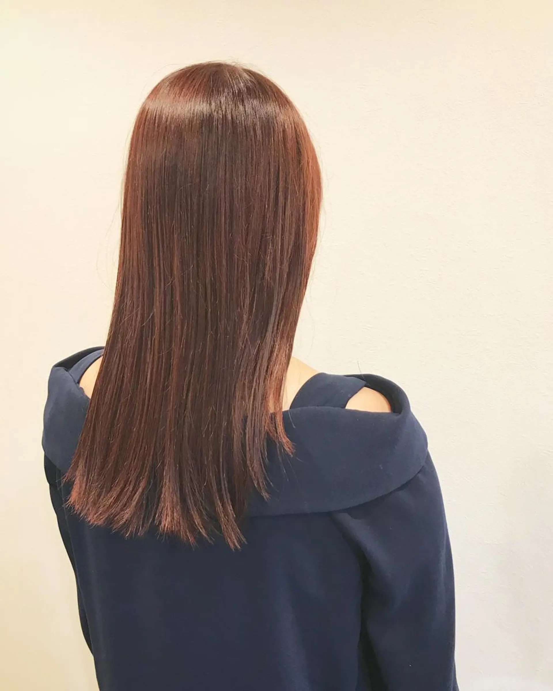 ロング カラー アッシュ ピンクカラー ピンクアッシュ エイトウメダ 店長　稲尾友則のヘアスタイル