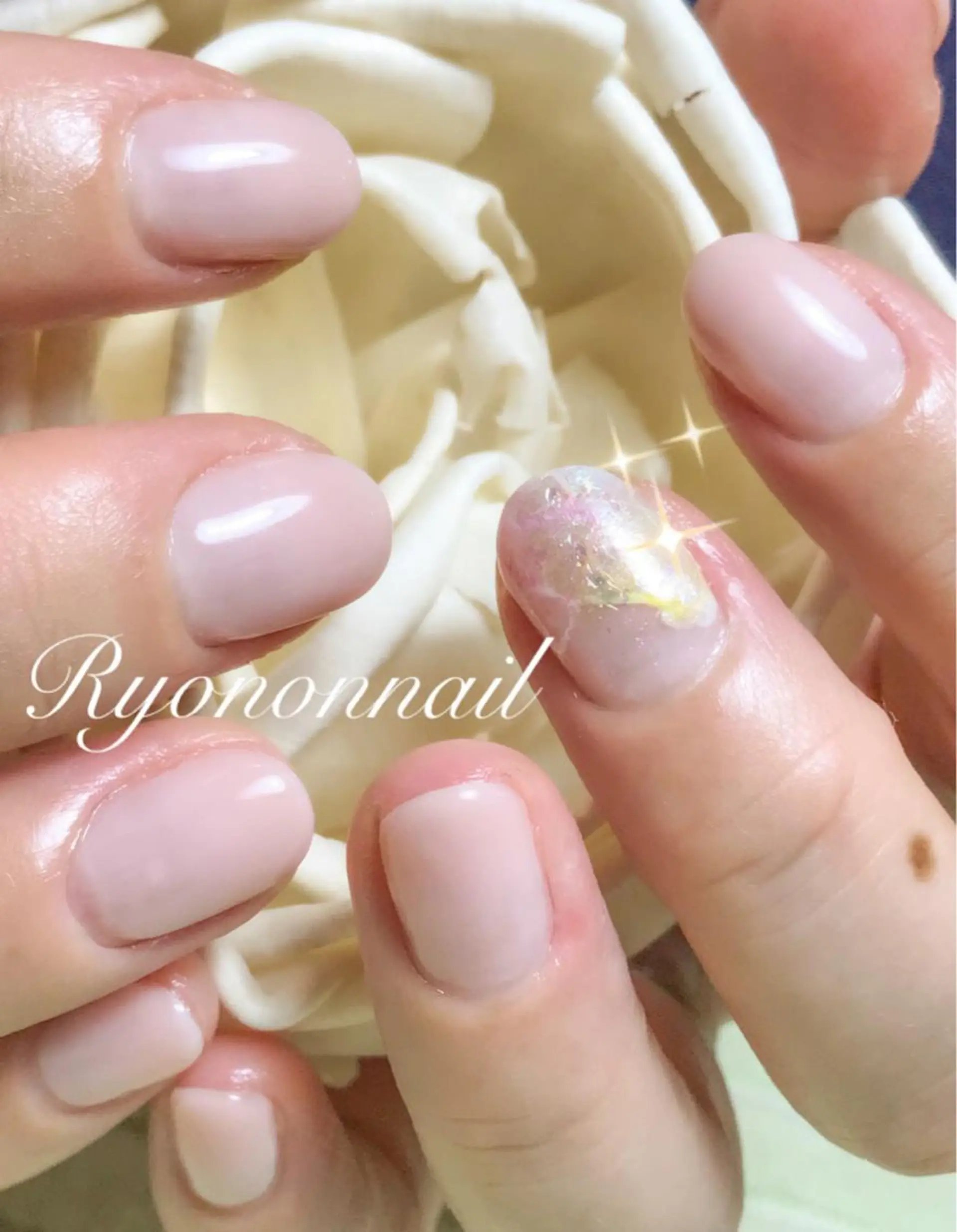 ネイル アートネイル Ryononnail(リョノンネイル)所属・Ryononnail 上谷典子のネイルデザイン