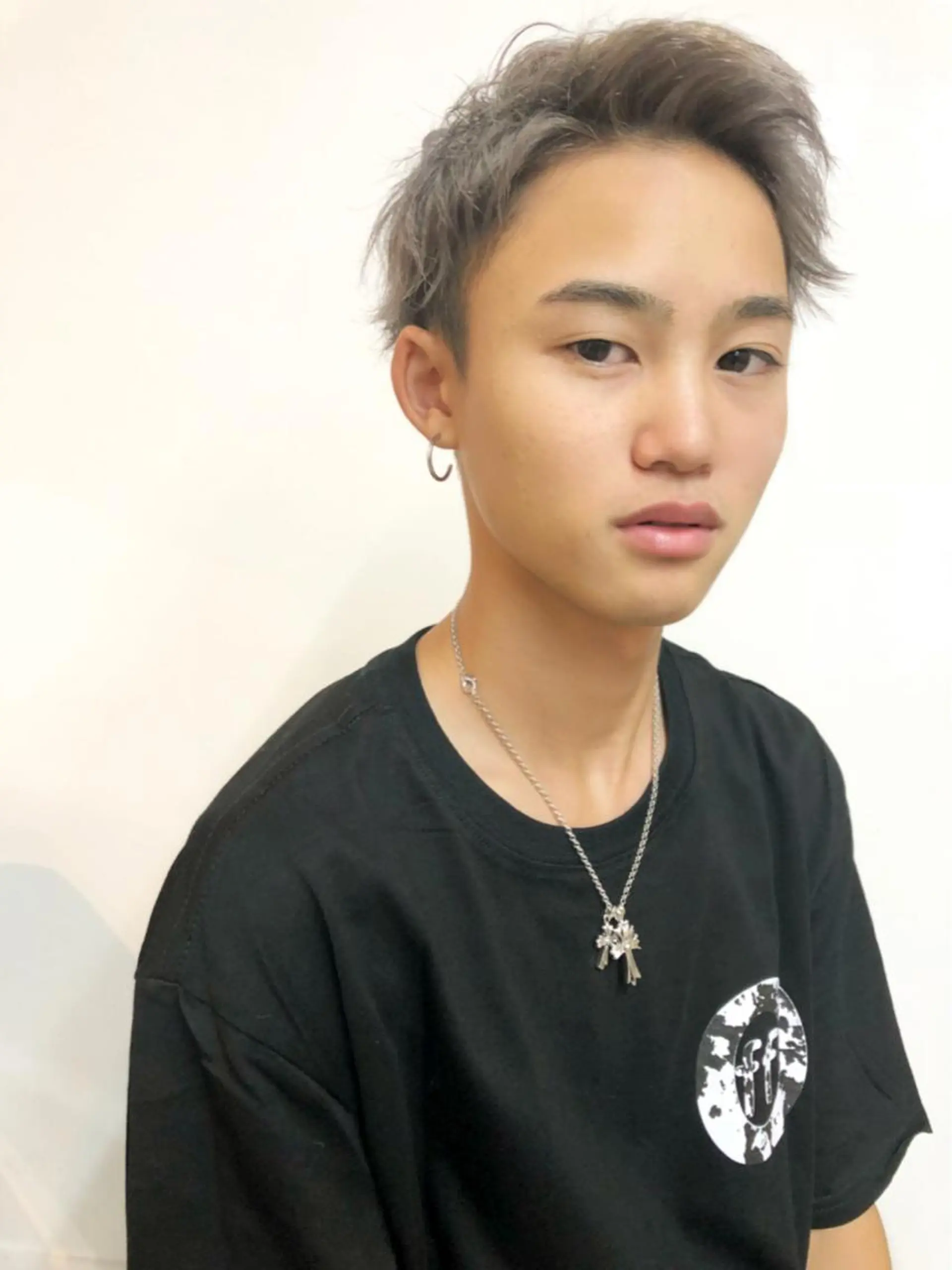 ショート カラー シルバー カット パーマ トリートメント ヘアセット カットが得意 🫧ショートボブ🫧のヘアスタイル