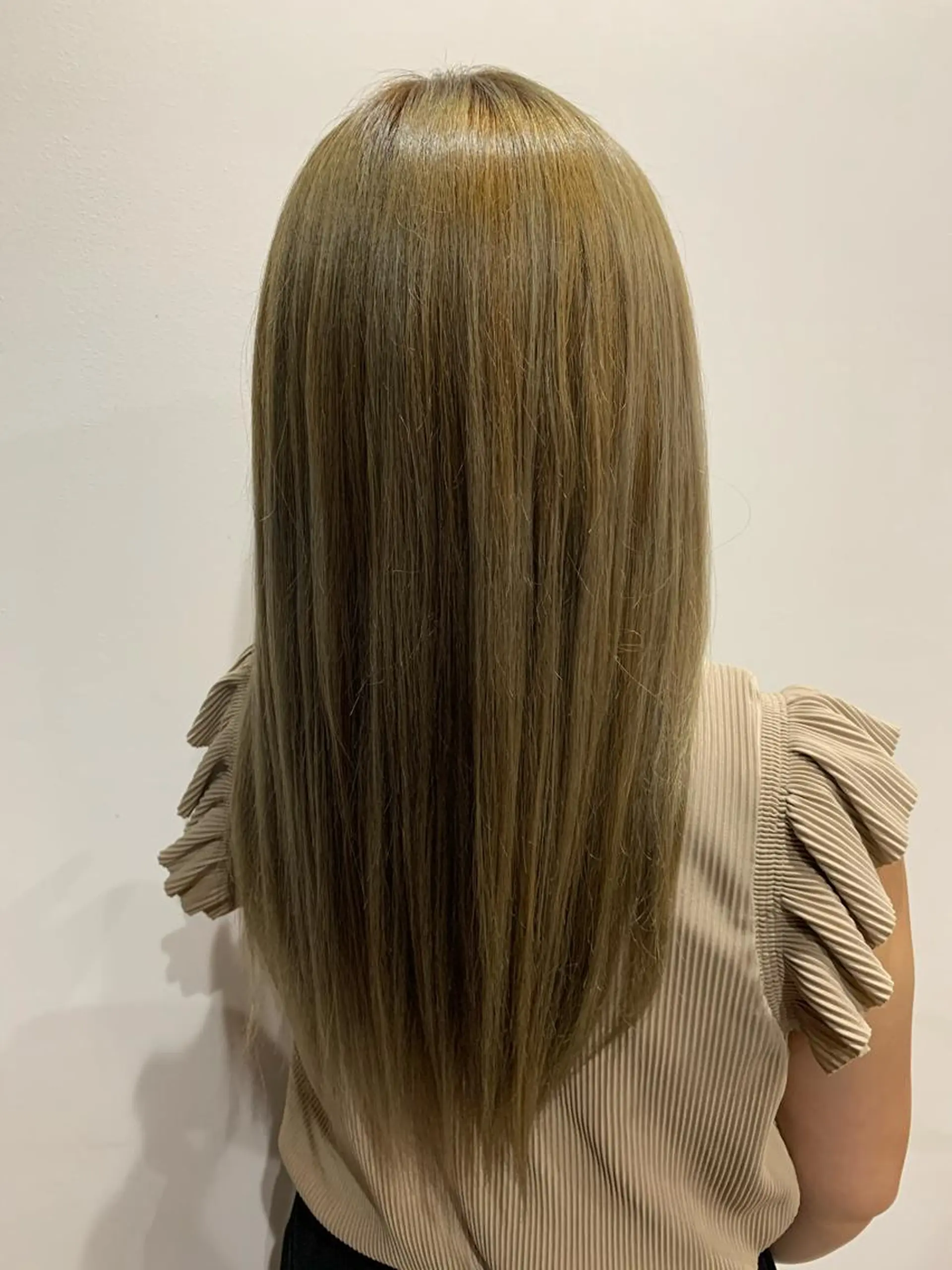 ロング 髪質改善×艶カラー Haruのヘアスタイル