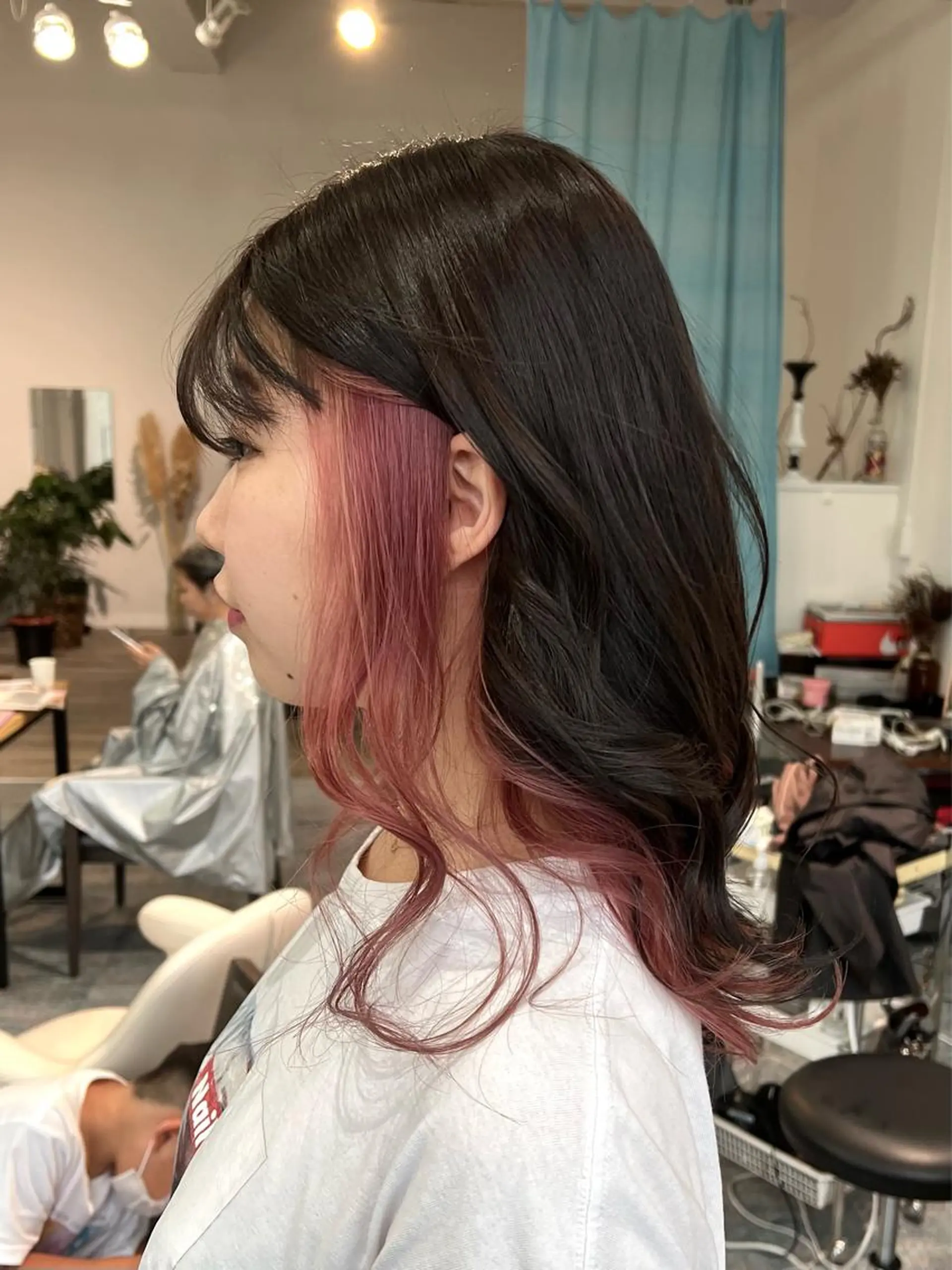 ロング カラー 🌈re-room EIKI🇰🇷のヘアスタイル