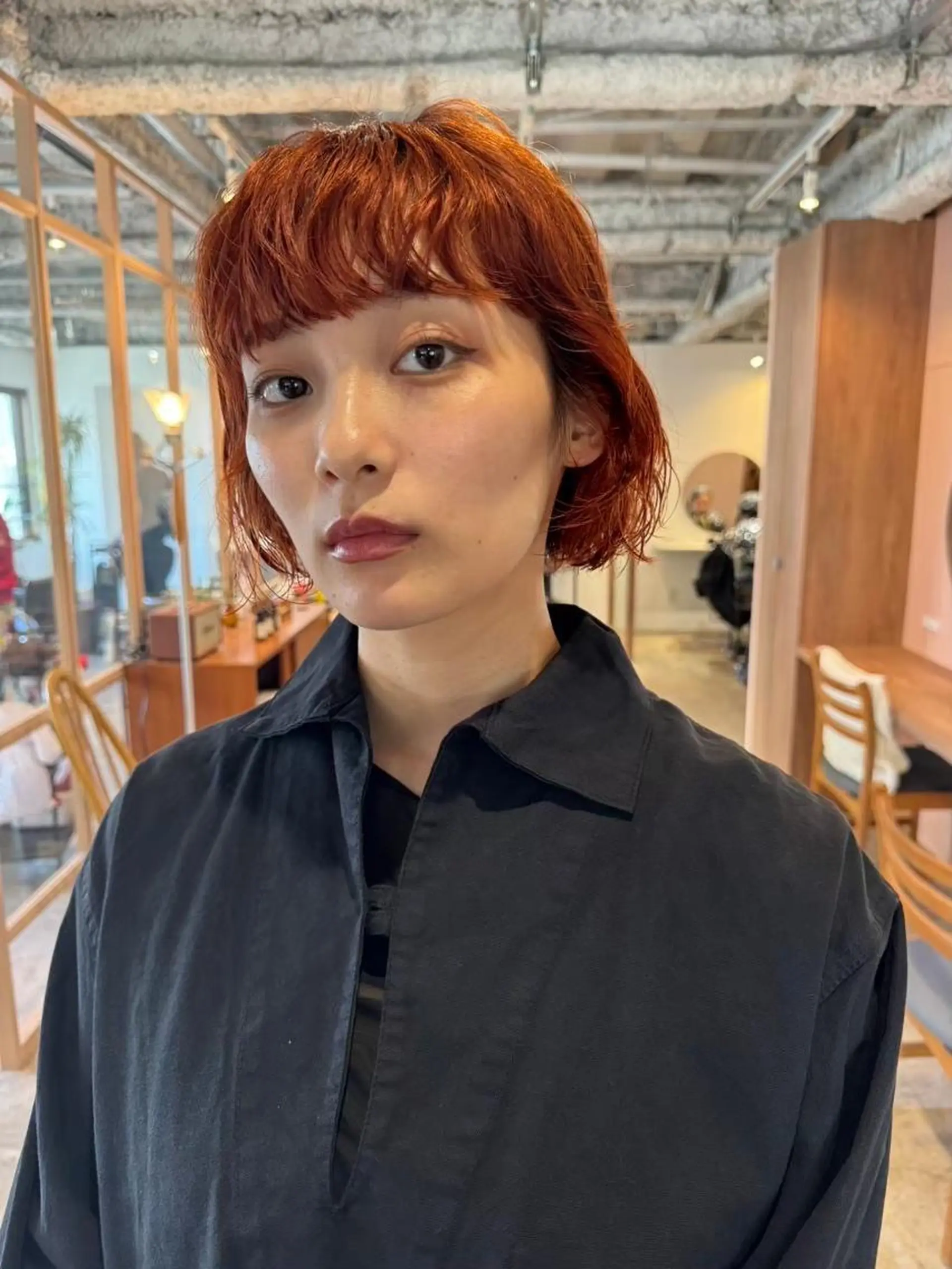 ミディアム カラー ショートボブ ミディアムパーマ アディクシーカラー ブリーチ ケアブリーチ カット ヘアカラー トリートメント ヘッドスパ CEINE OURのヘアスタイル