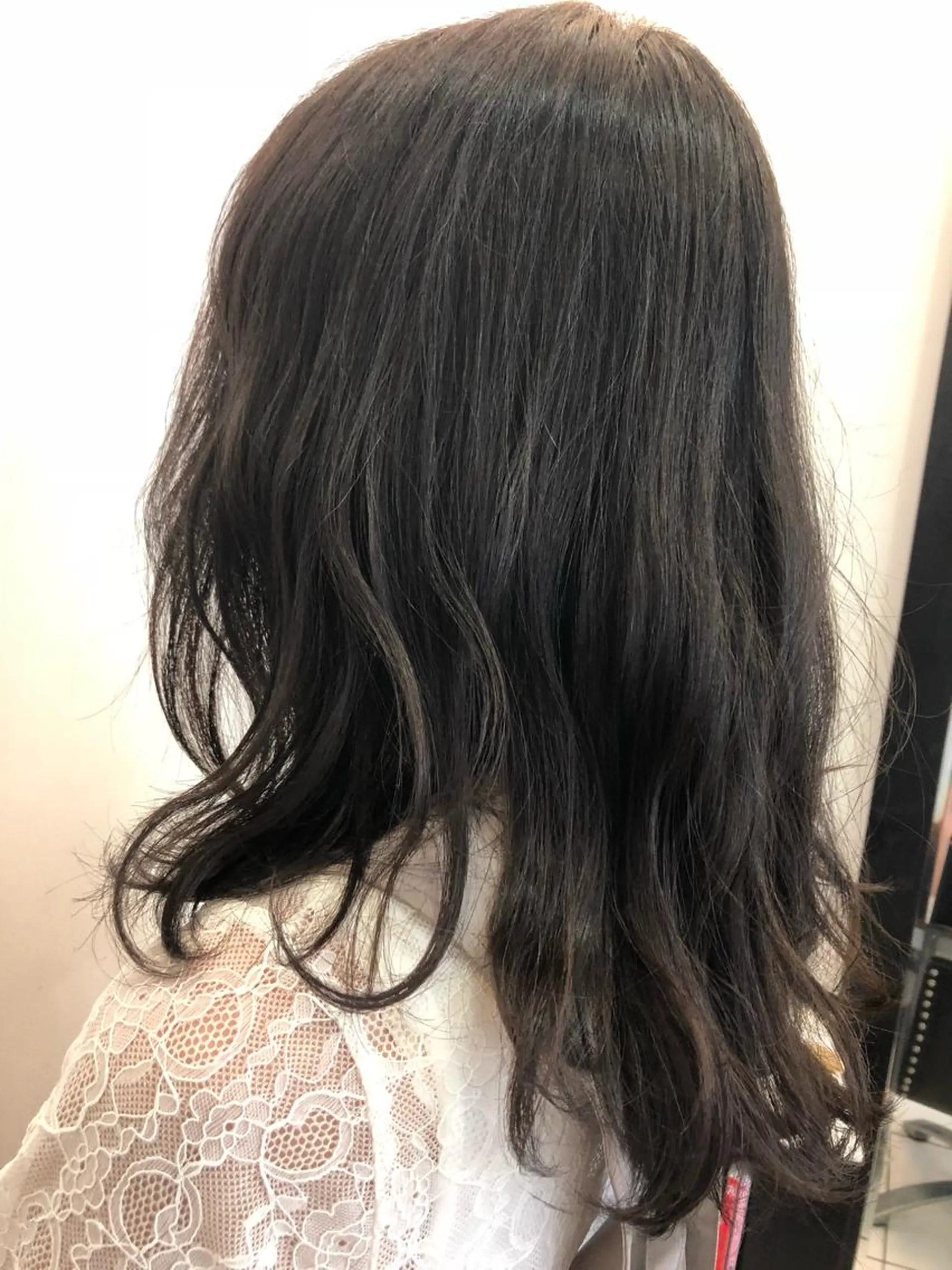 セミロング GLROW haruhiのヘアスタイル