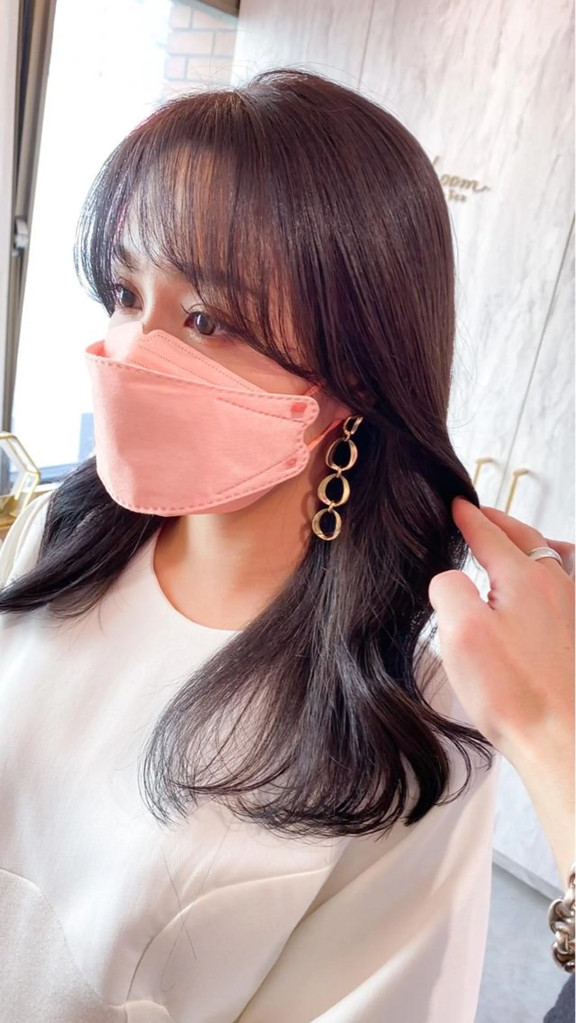 セミロング カラー シールエクステ セミロングパーマ ブリーチ ケアブリーチ ダブルカラー 新宿/韓国風レイヤー 髪質改善/渋谷直樹のヘアスタイル