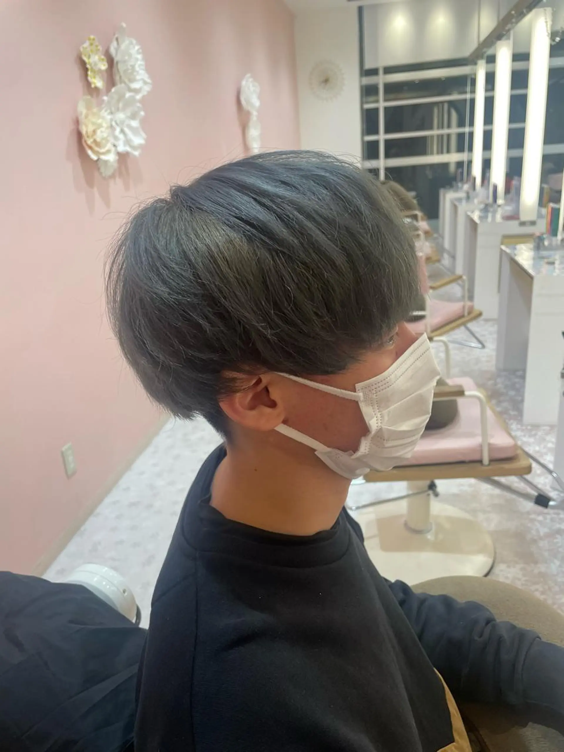 カラー メンズ グレージュ オリーブグレージュ オリーブグレー 束感まつ毛 ／nicoのマツエク・マツパデザイン