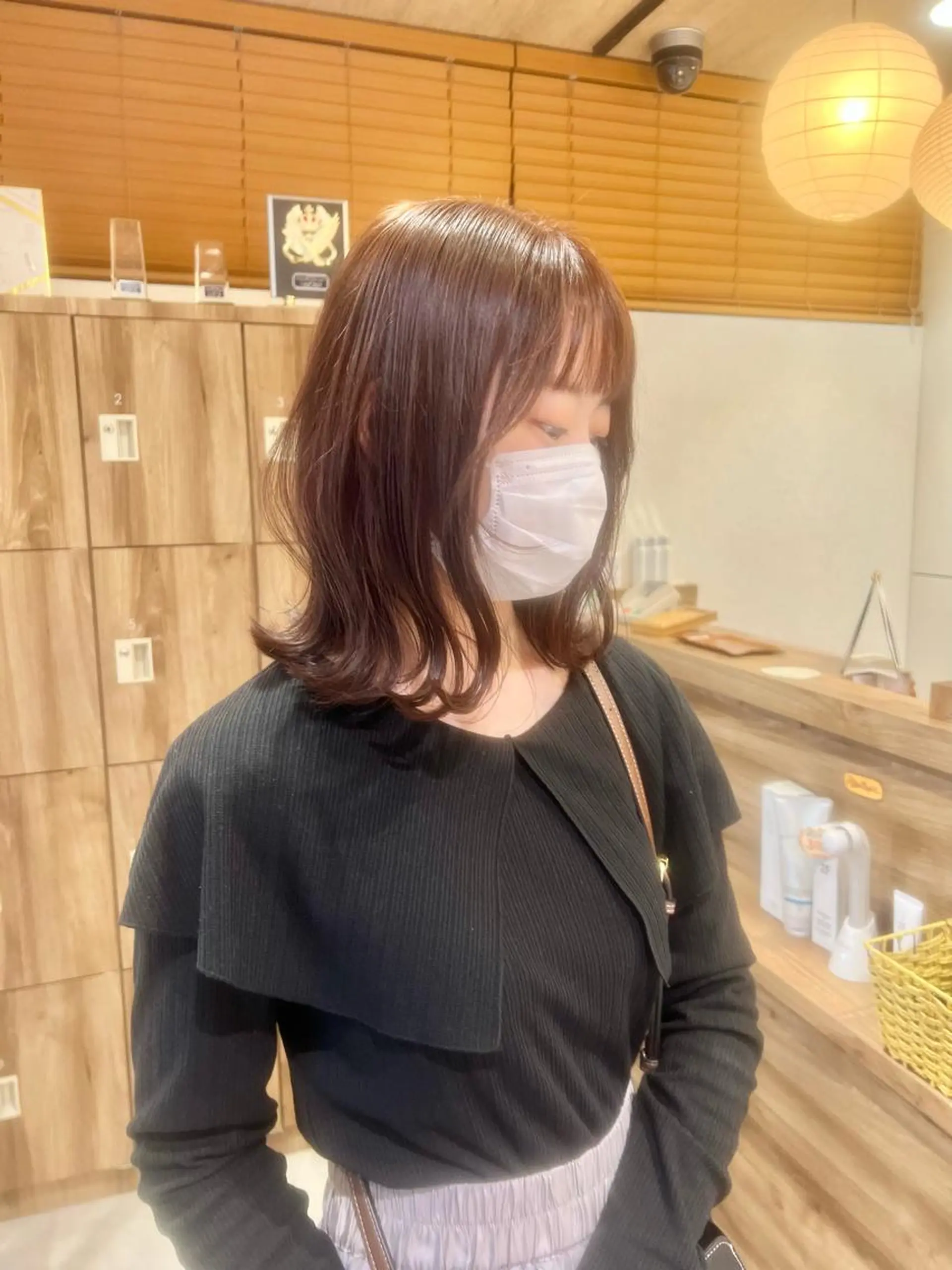 ミディアム カラー ベージュカラー ピンクカラー ピンクベージュ Oasisgarden所属・レイヤー/ブリーチ MOMOのヘアスタイル