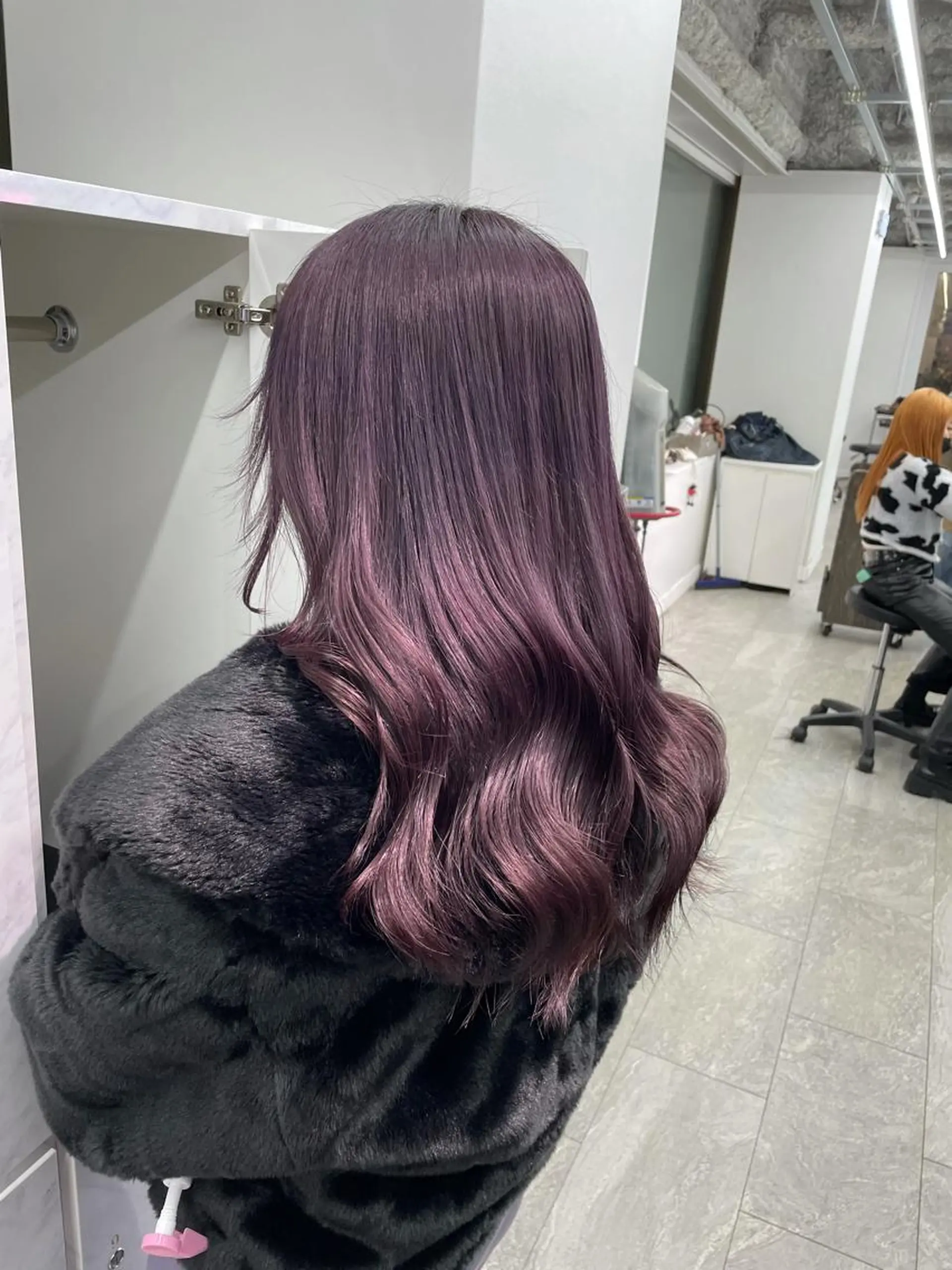 ロング カラー ブリーチ ラベンダーカラー カット ヘアカラー トリートメント 🌈プルエクステ& ハイトーン🌈関飛鳥のヘアスタイル