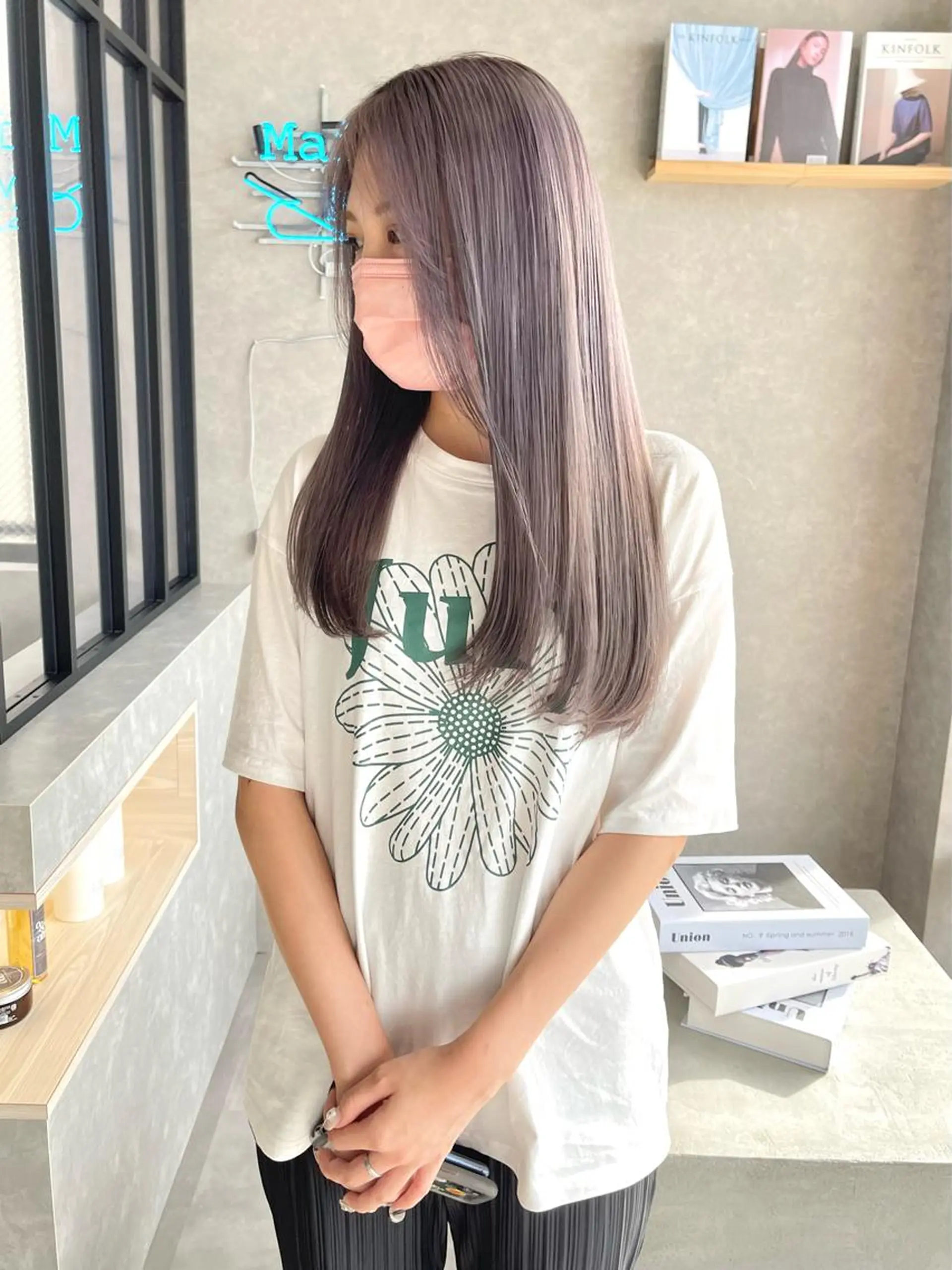 ロング カラー mood tatemachiのヘアスタイル