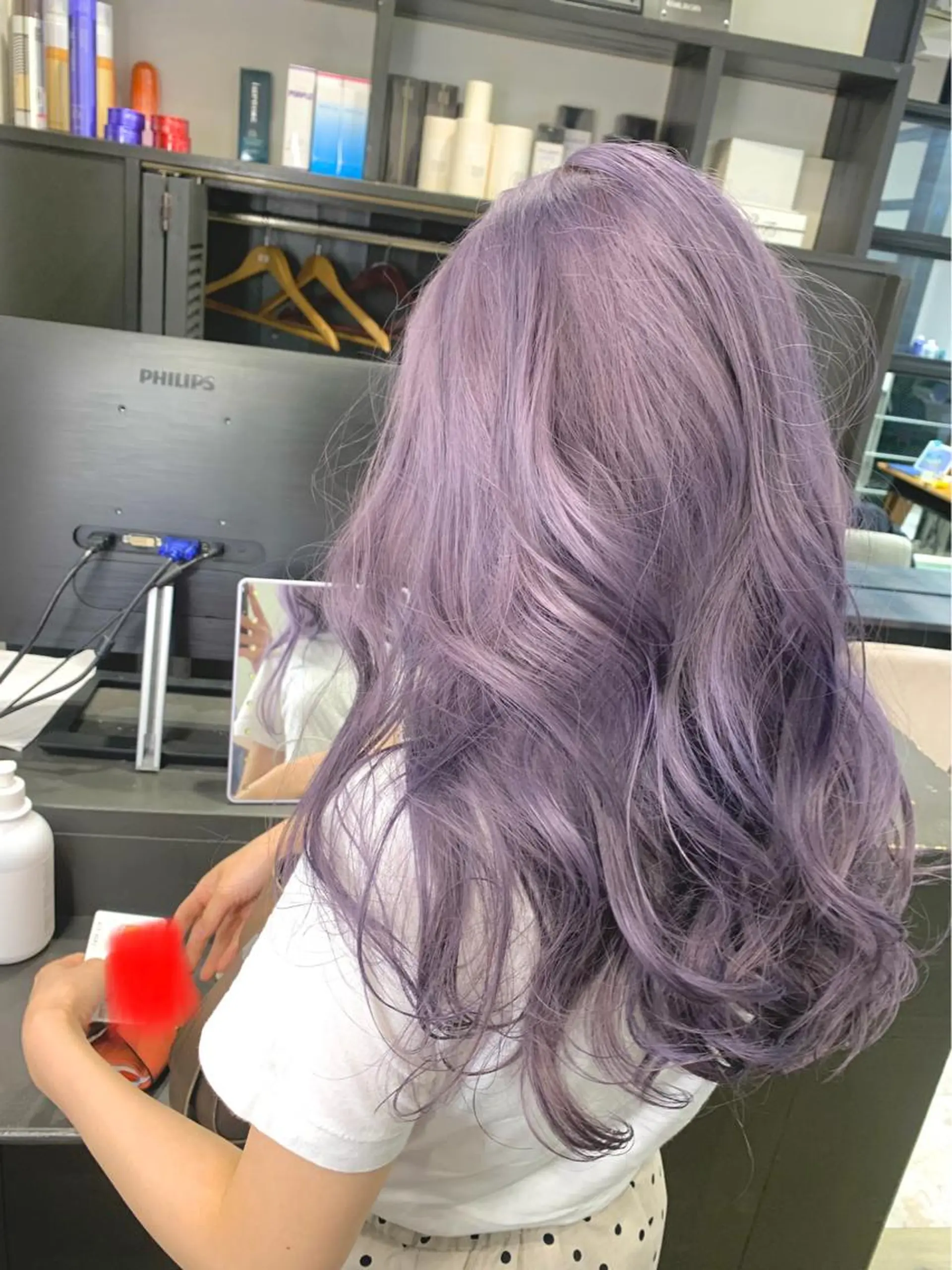 セミロング カラー パープルカラー カット ヘアカラー トリートメント Giselハヤシ ケンタのヘアスタイル