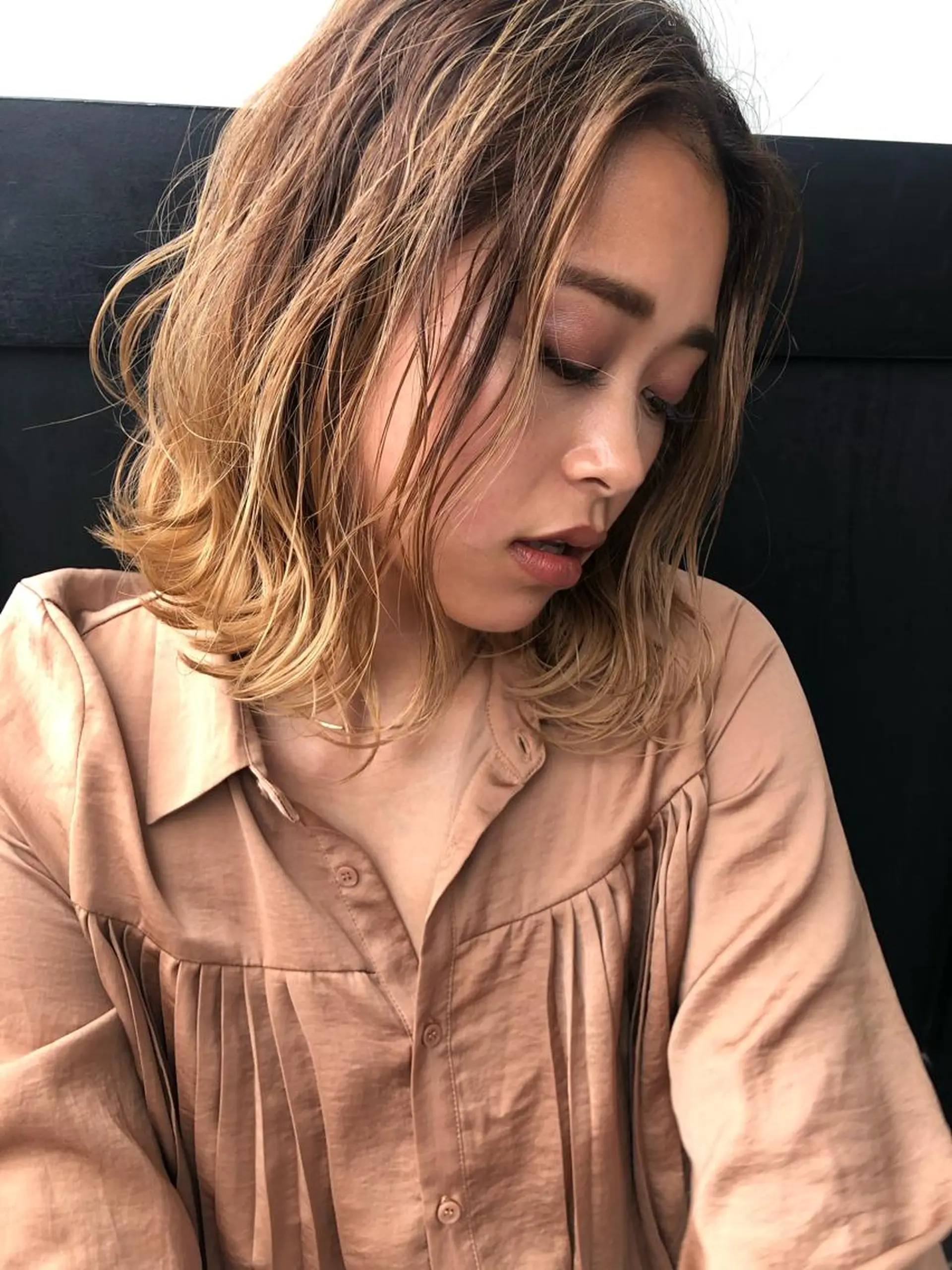 ミディアム 韓国🇰🇷ボブ✂︎ レイヤー✂︎三吉明人のヘアスタイル