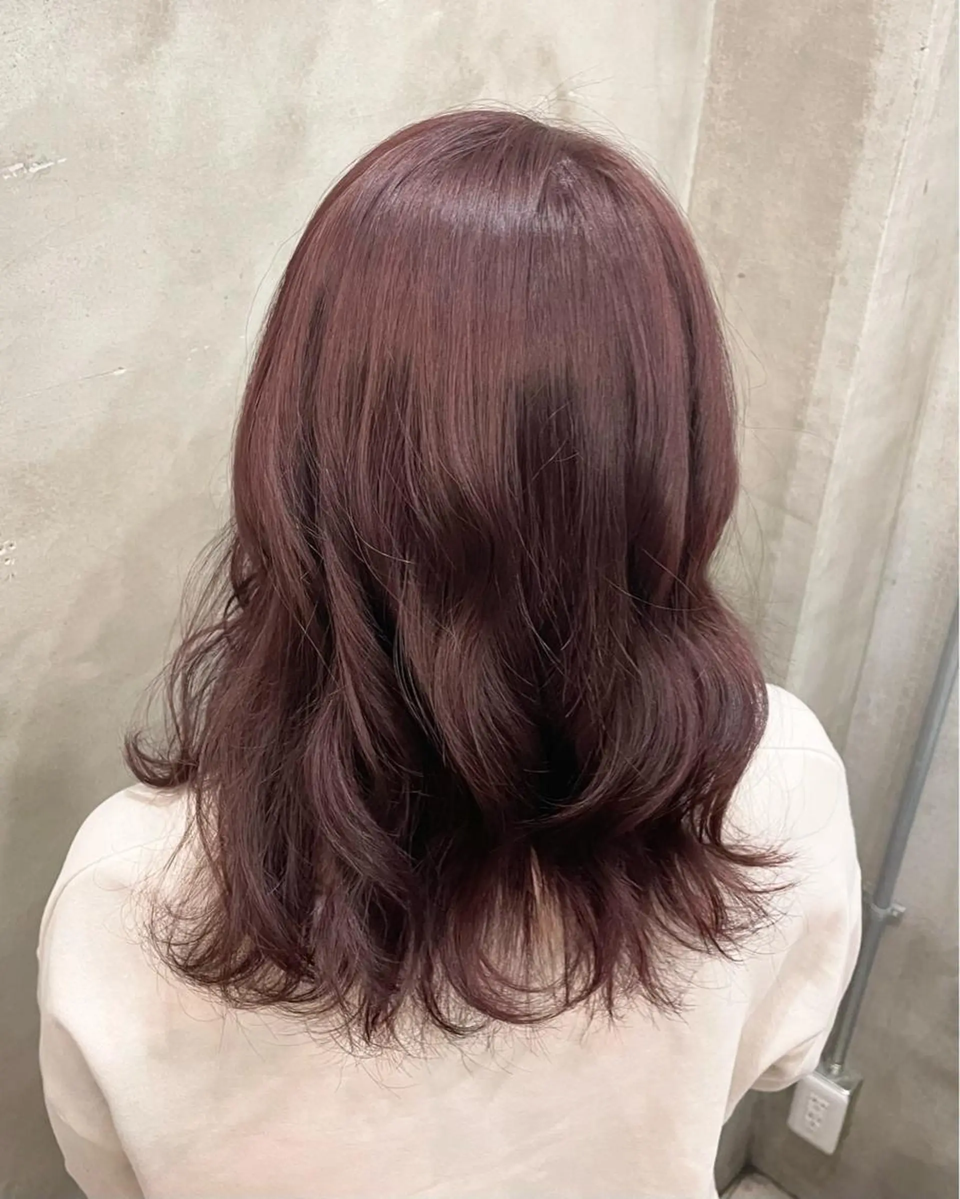 ミディアム カラー カット ヘアカラー トリートメント 【ピンク/韓国ヘア/ ヘアセット】亜海のヘアスタイル