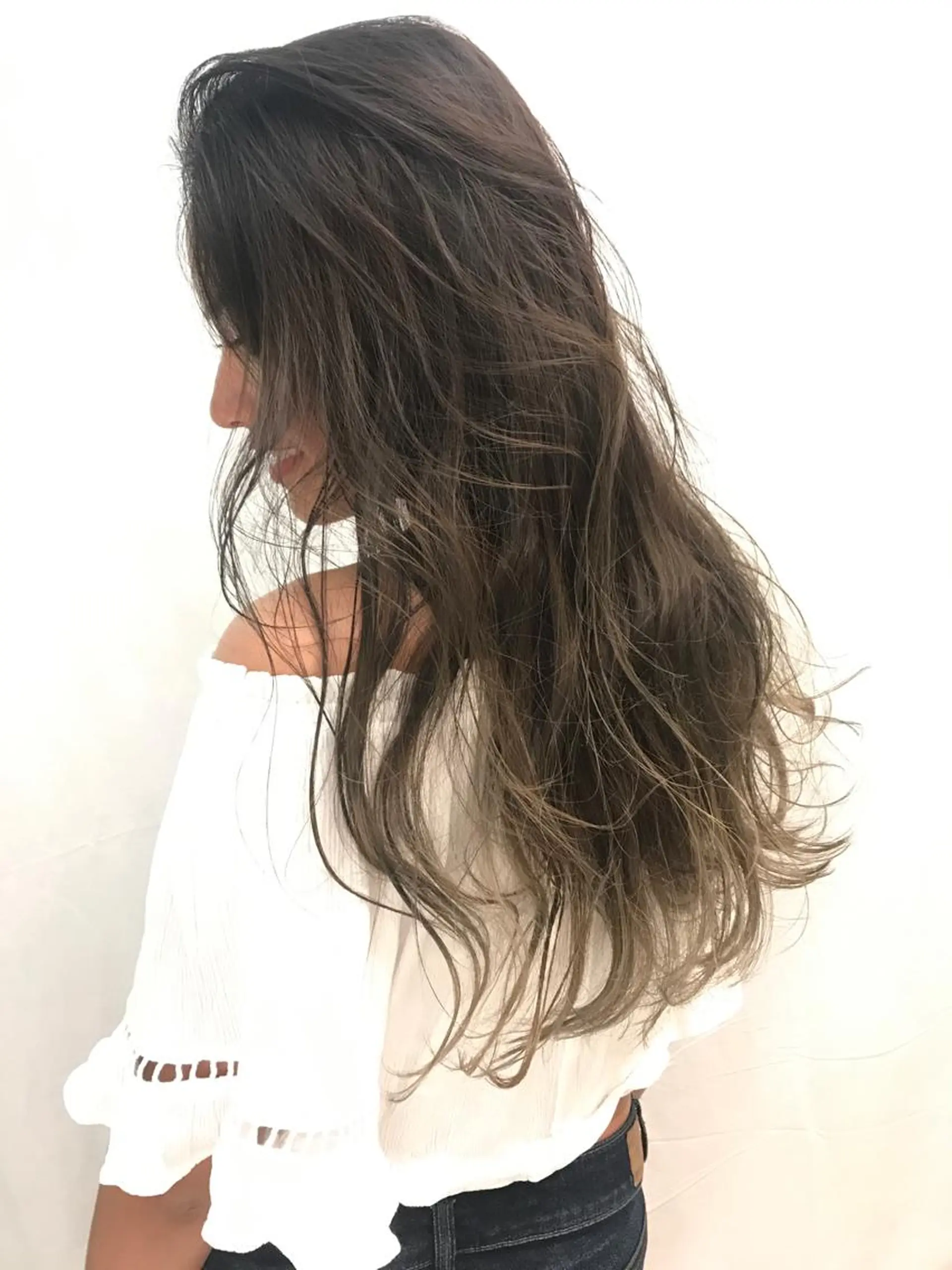 ロング カラー 🇨🇳ワンホンヘア 下田鉄也のヘアスタイル