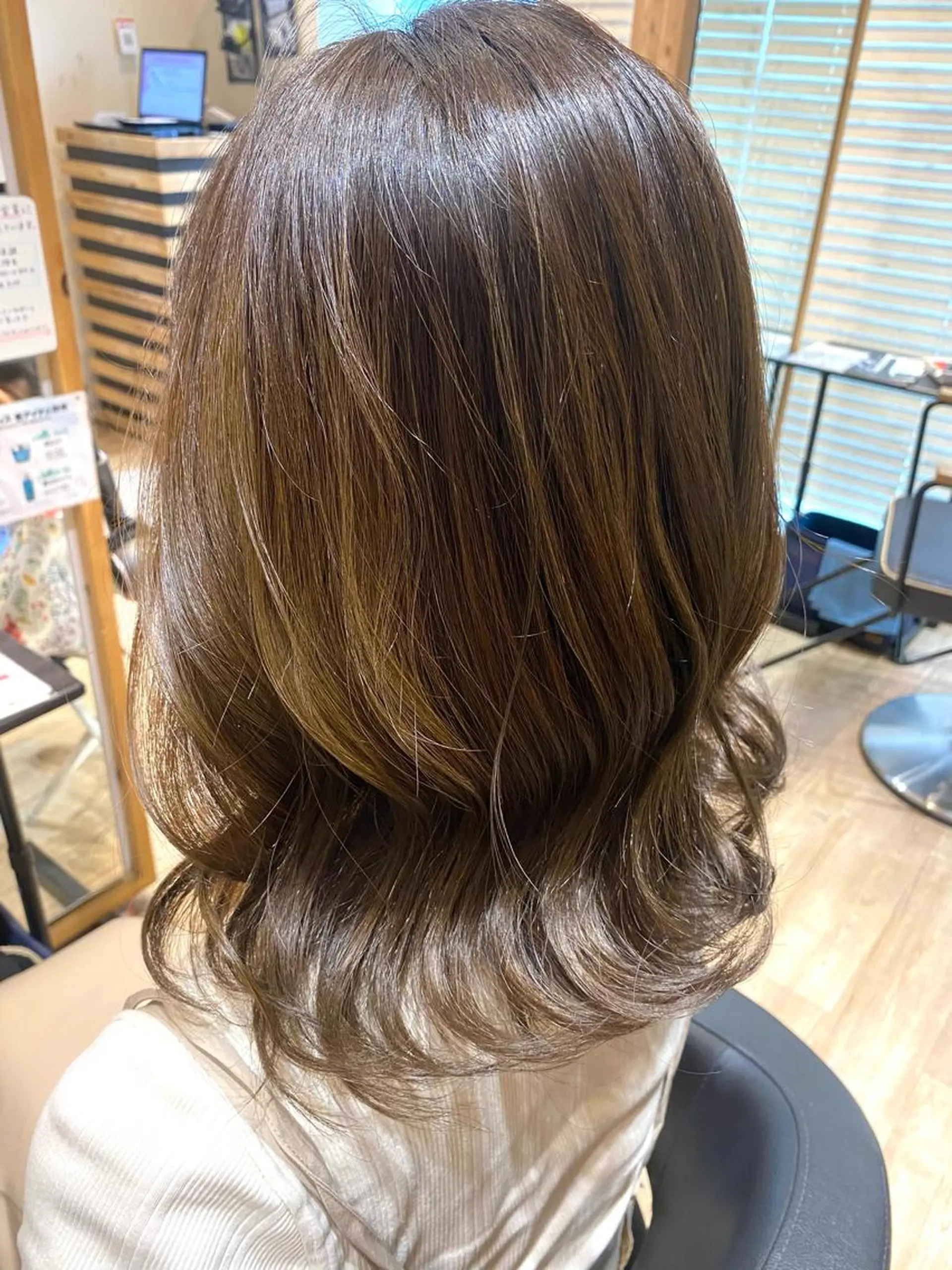 カラー ヘアカラー 早川 真幸のヘアスタイル