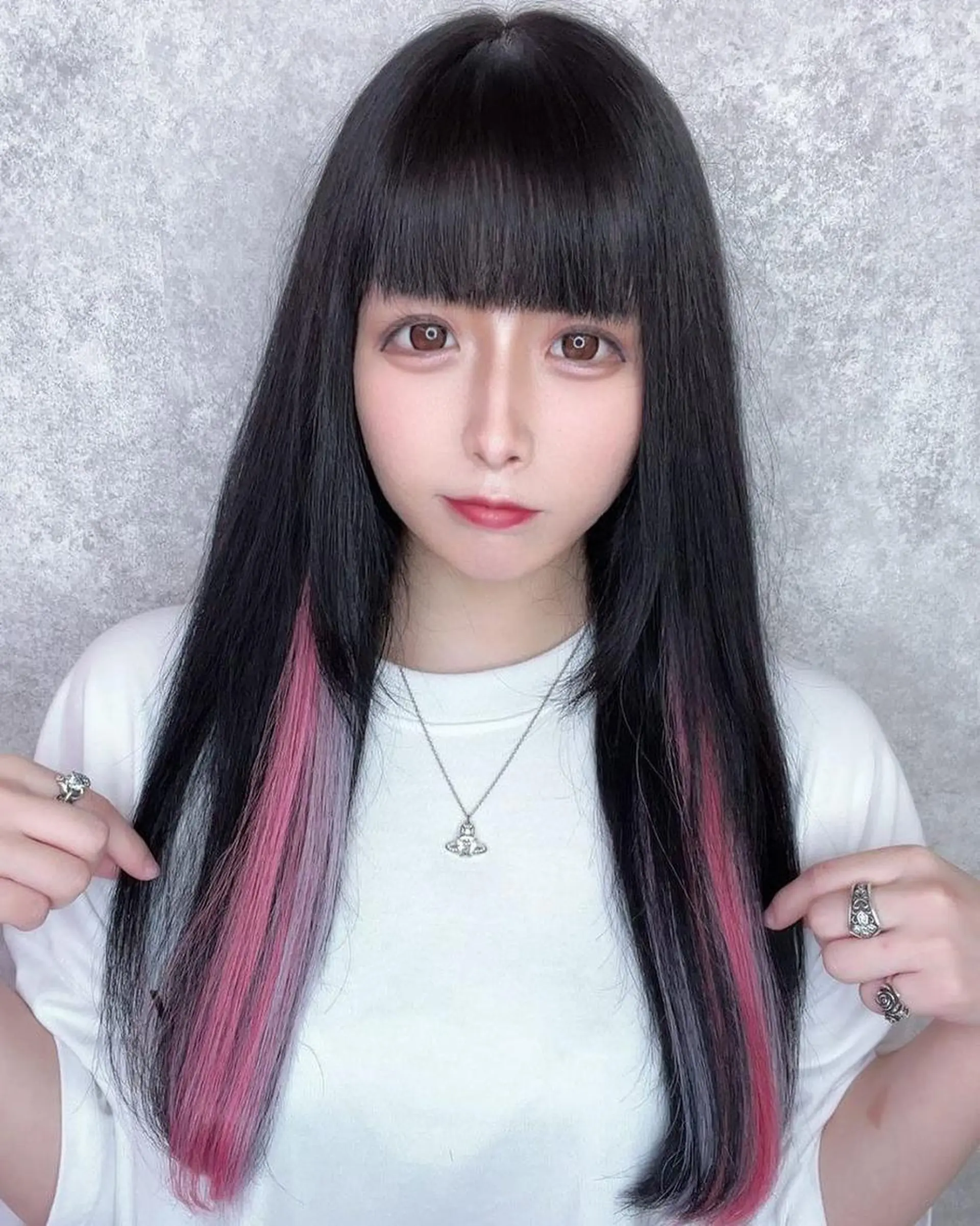 ロング カラー 編み込みエクステ シールエクステ イヤリングカラー インナーカラー ラベンダーカラー UNDER vr 【アンダーバー】のヘアスタイル