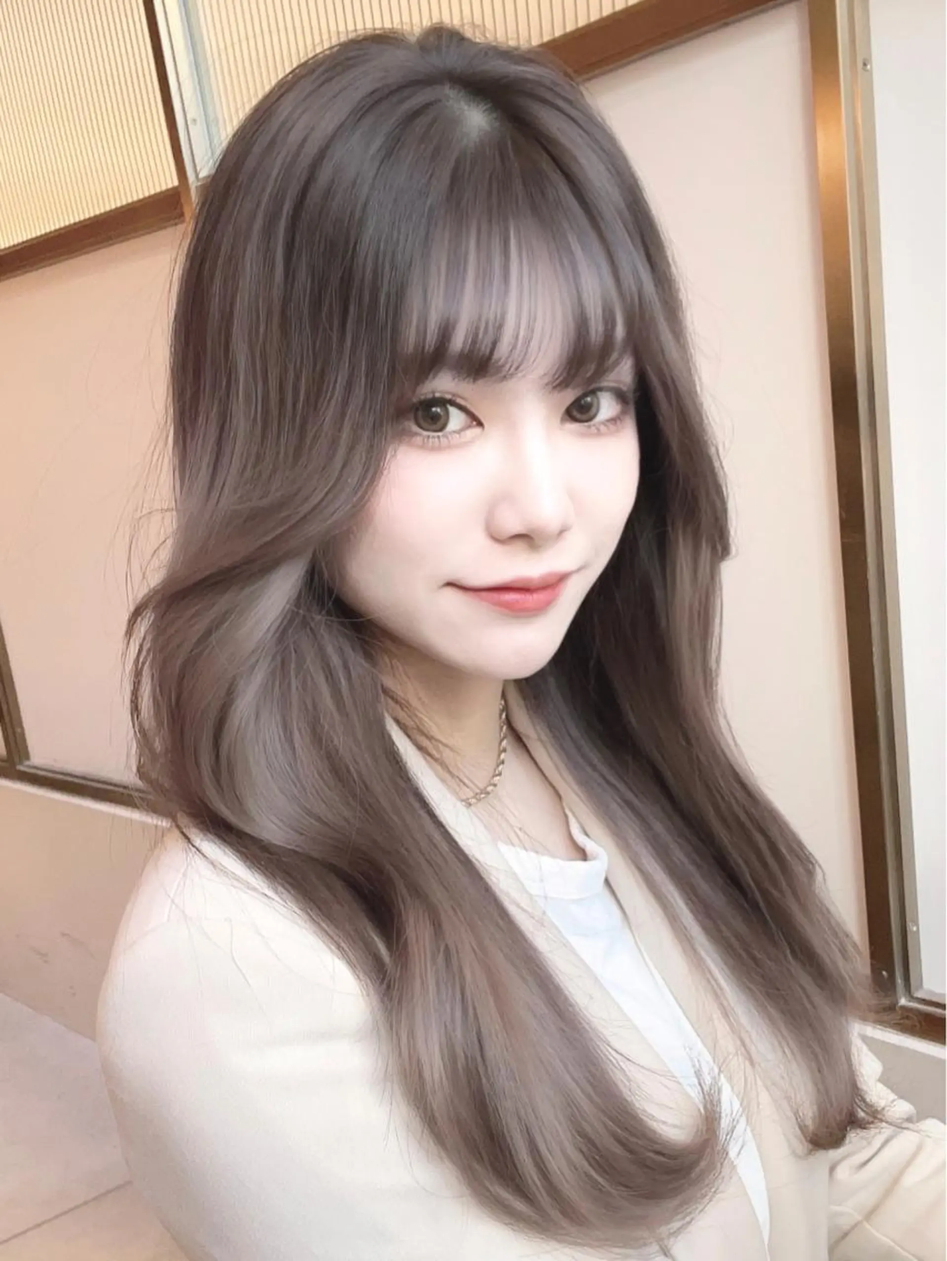 ロング カラー くびれヘア ヨシンモリ 韓国風ヘア サイドバング 小顔カット 顔周り特化/韓国ヘア /レイヤー/吉野幸大のヘアスタイル