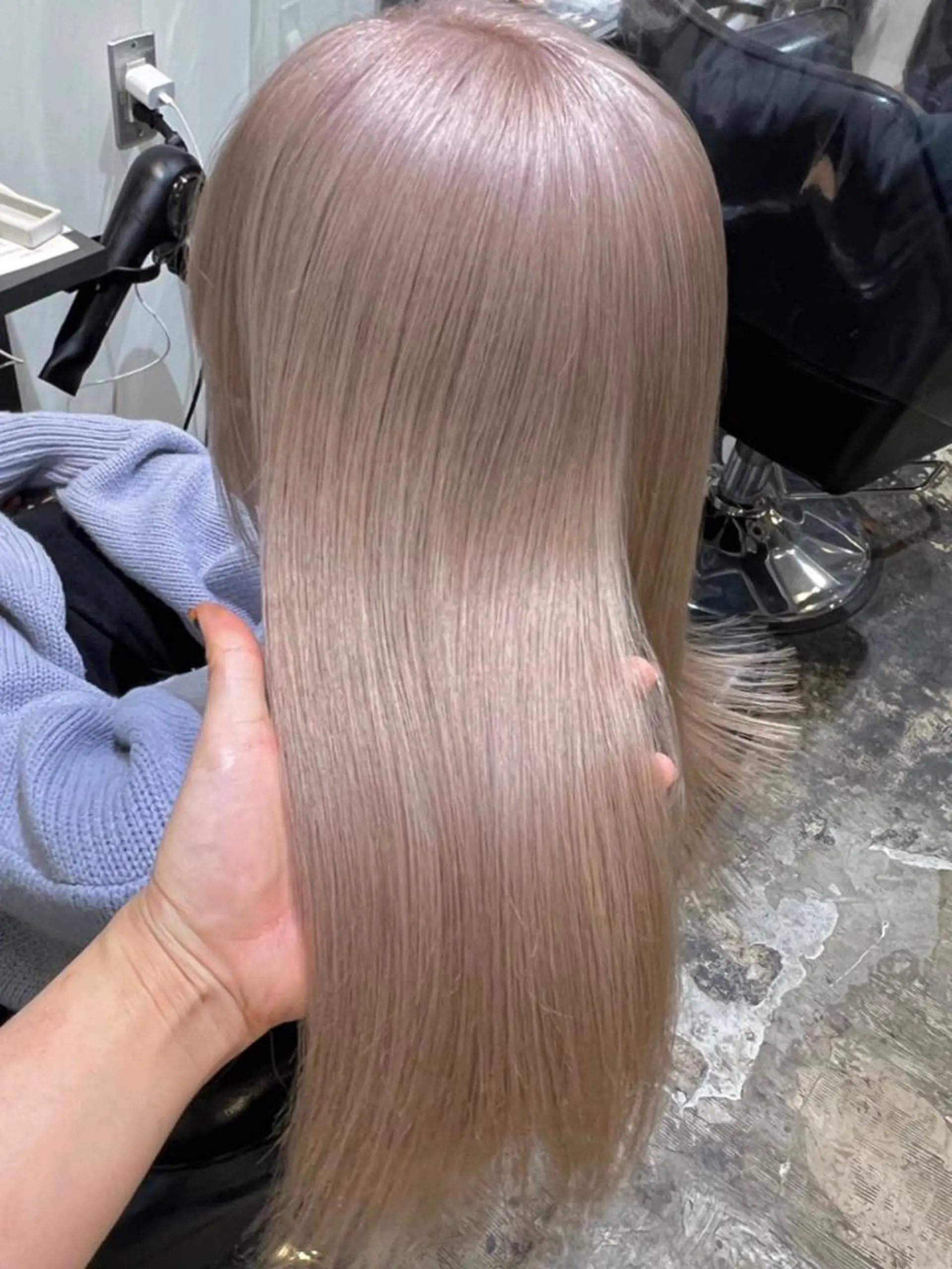 ロング カラー マンツーマン女性 美容師 奏のヘアスタイル