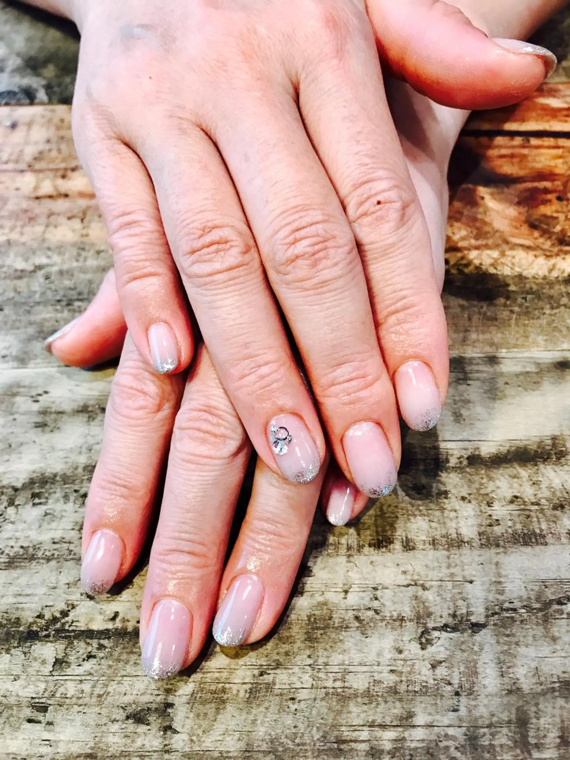 ネイル ハンドネイル 佐藤  悠子のネイルデザイン