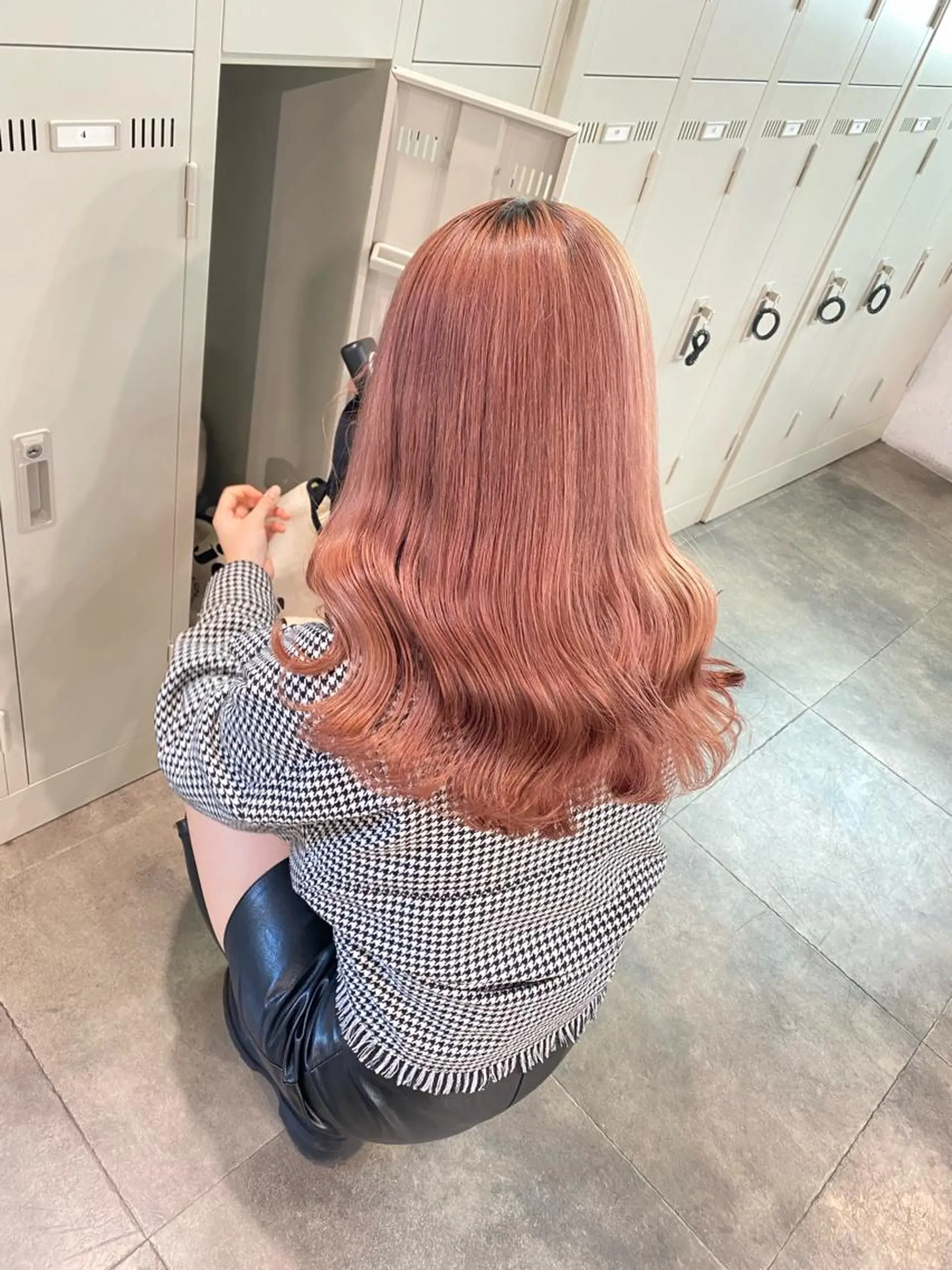 セミロング カラー エフェクトブリーチ 🌟前澤啓太朗のヘアスタイル