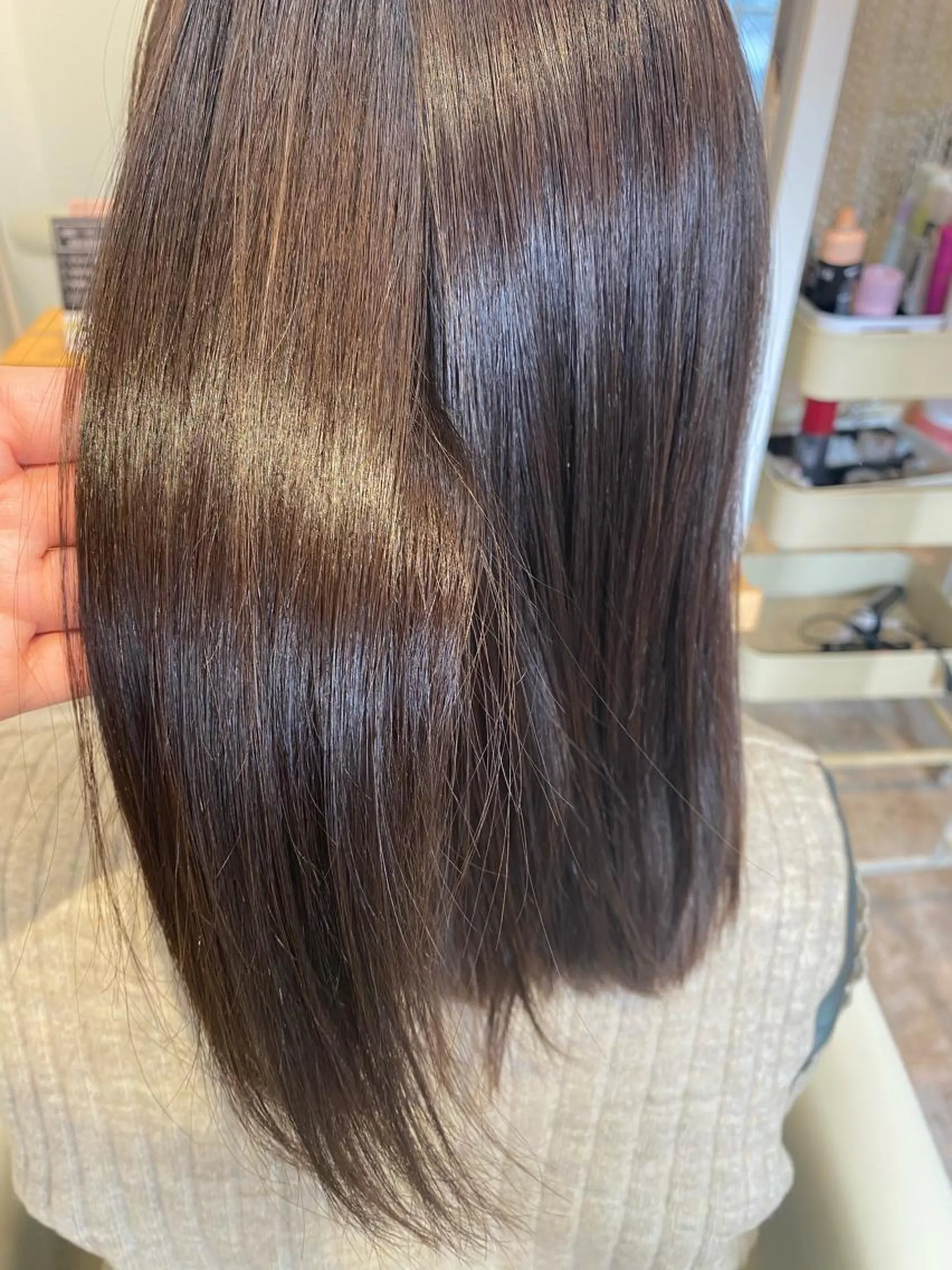 セミロング カラー Design Color🐰アユミのヘアスタイル