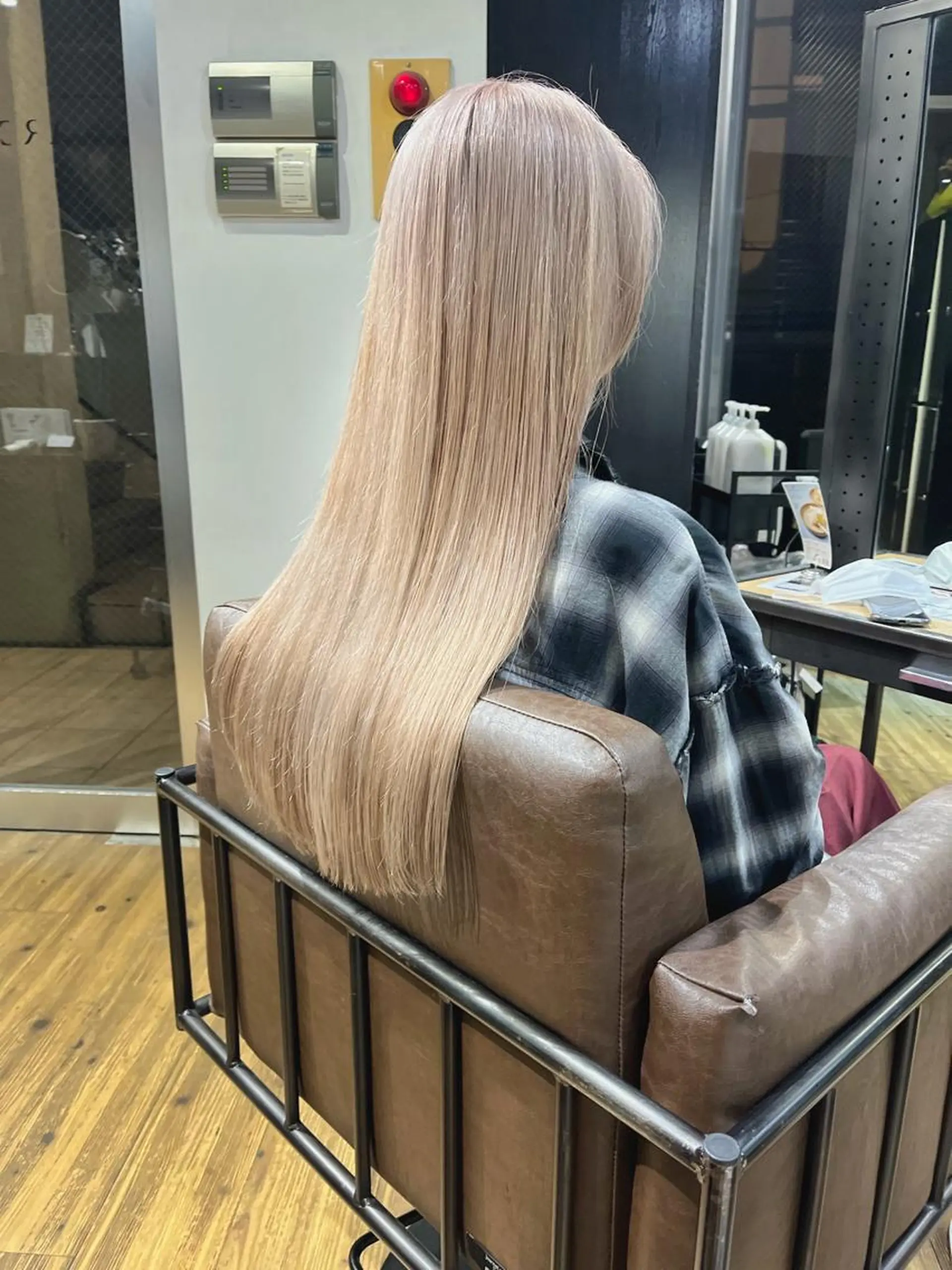 ロング カット ヘアカラー ハイトーンNo.1✨ パーマ✨イマイタツヤのヘアスタイル