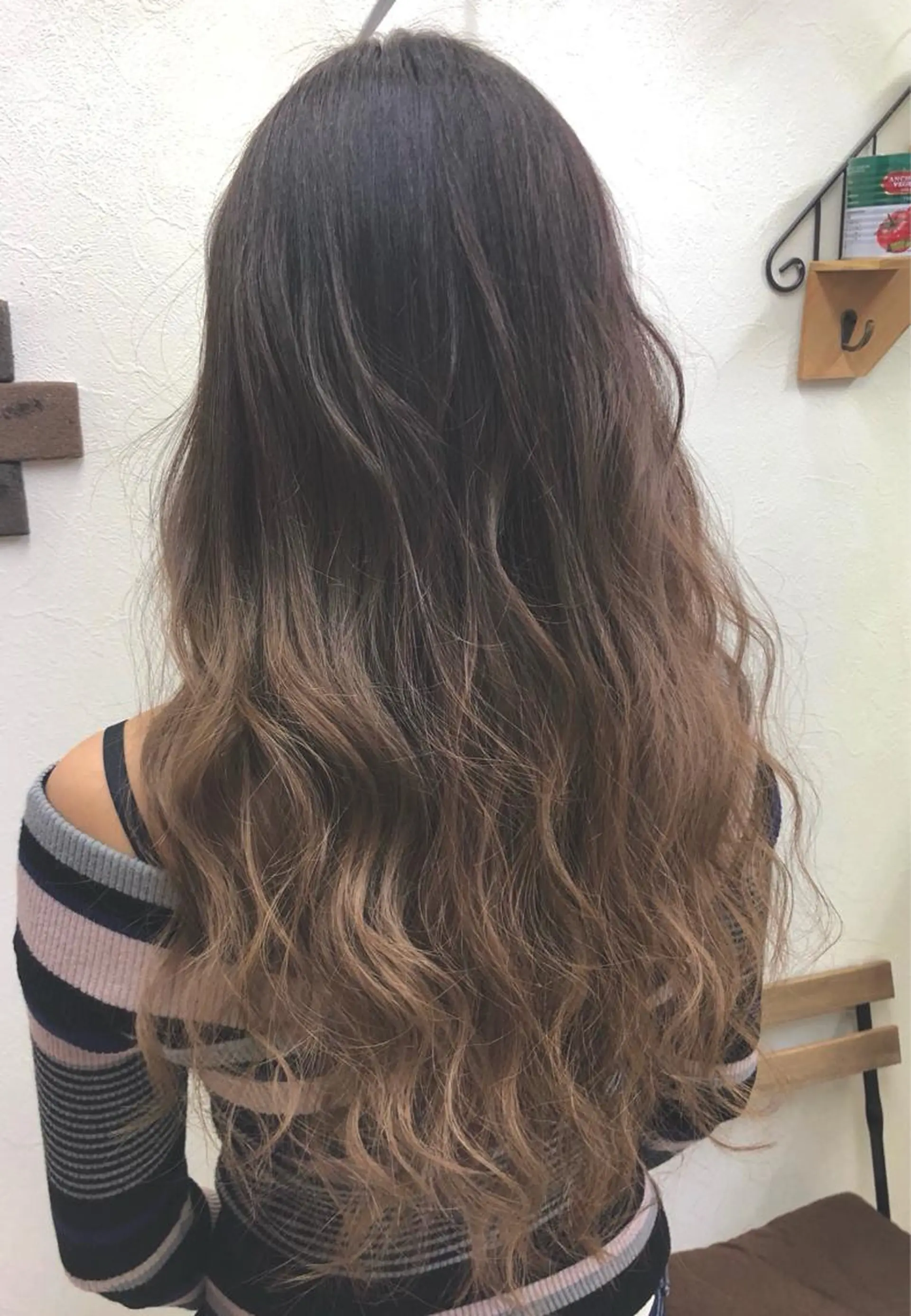 カラー アッシュ ベージュカラー MAKO ❤️‍🔥NEXTのヘアスタイル