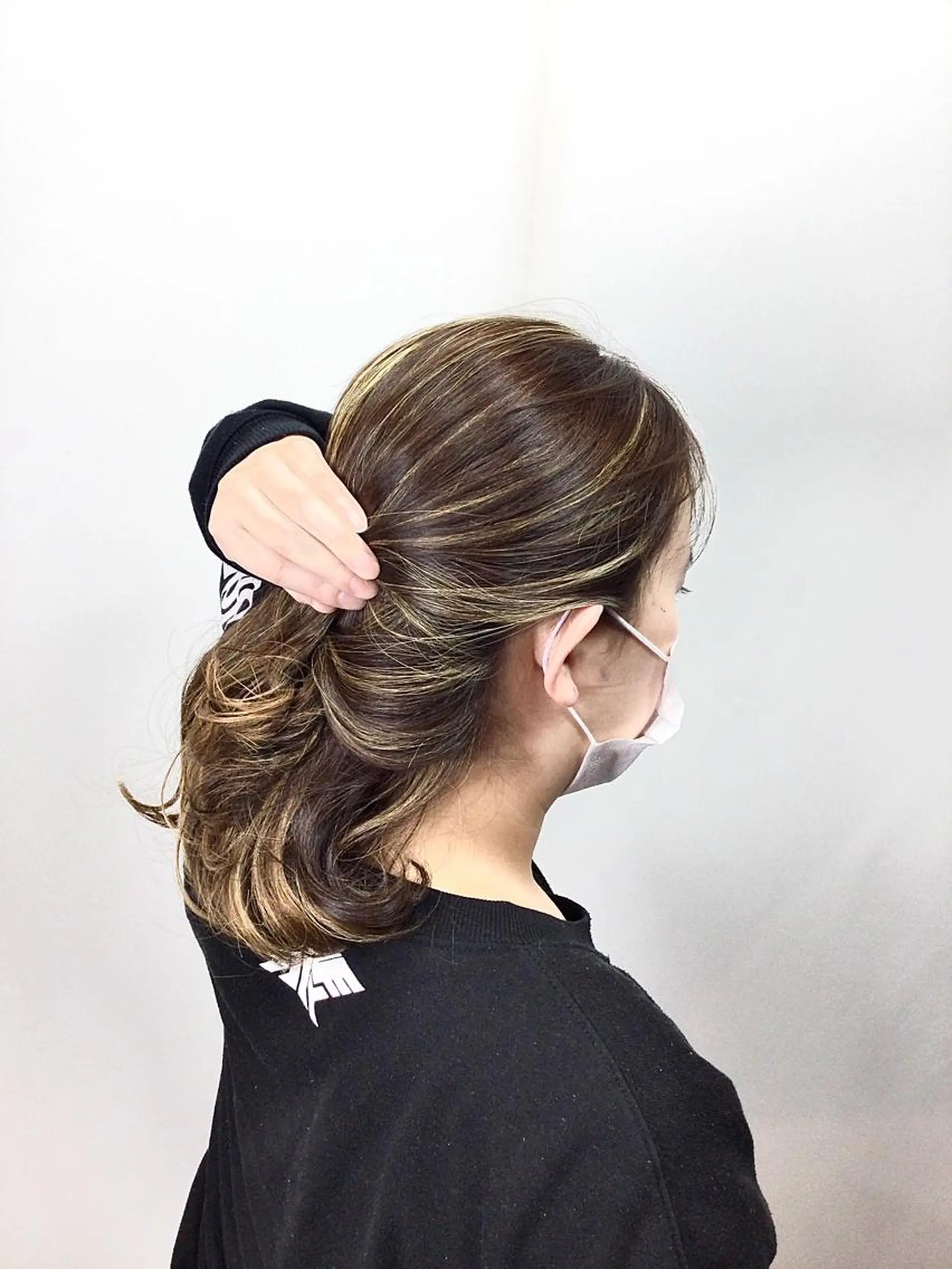 セミロング カラー Annon プライベートサロンのヘアスタイル