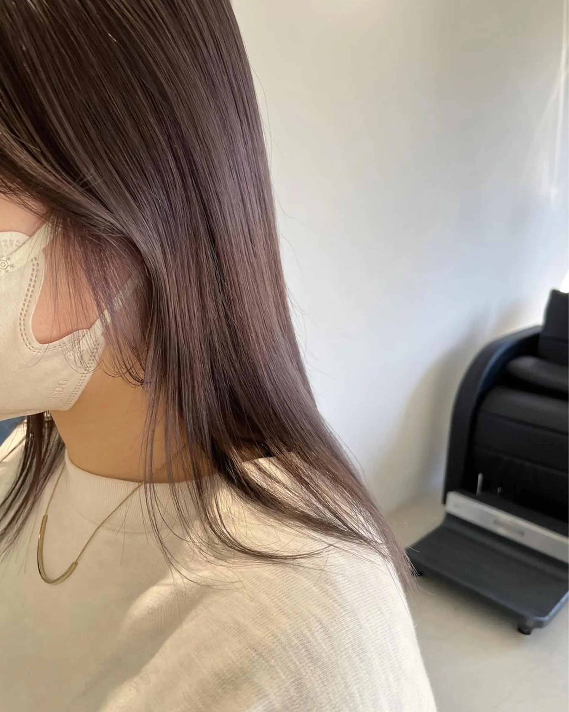 カラー グレージュ ラベンダーカラー ラベンダーグレージュ ラベンダーグレー 髪質改善/似合わせ カラー/レイヤーのヘアスタイル