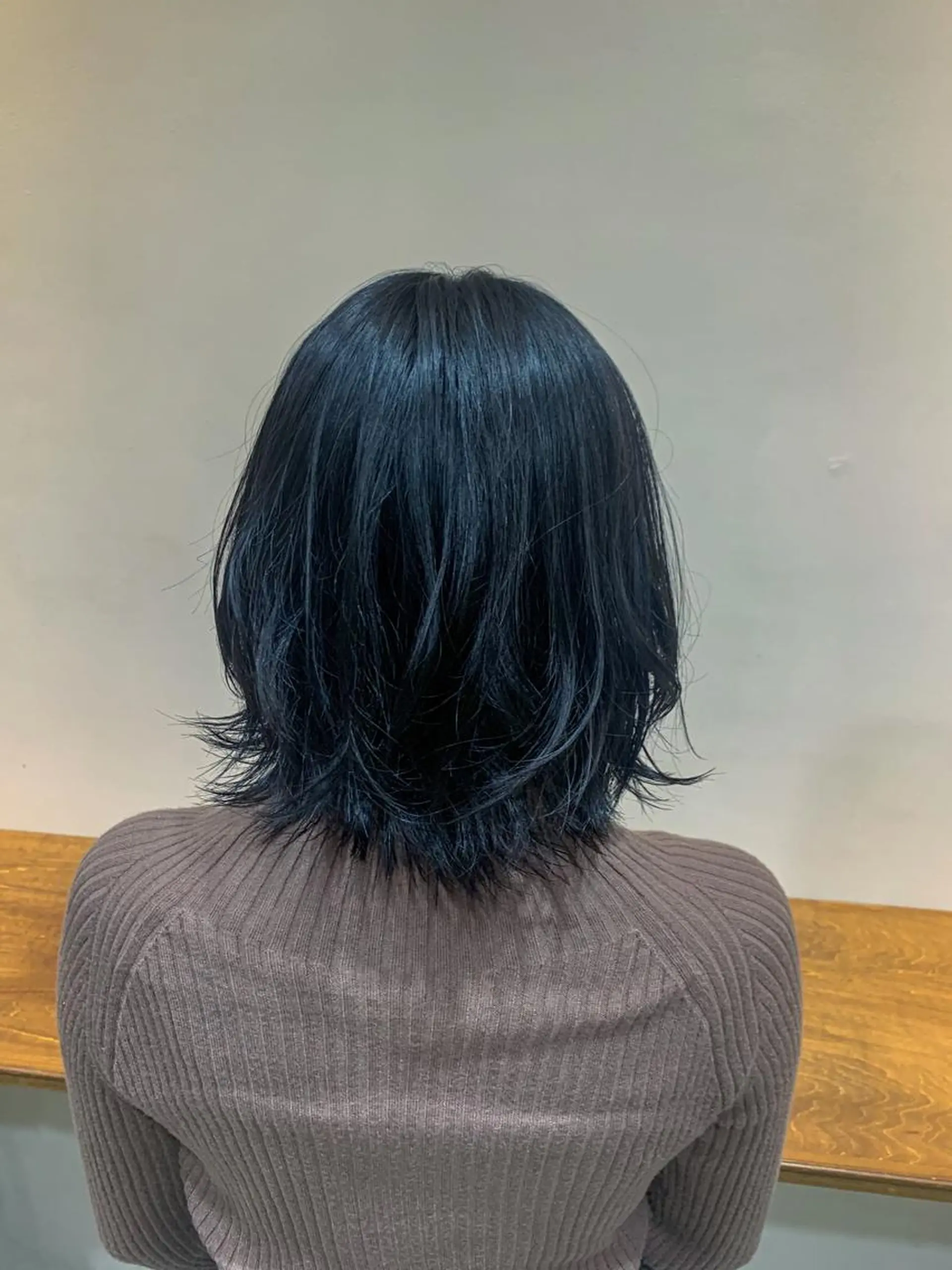 ミディアム カラー ヘアアレンジ ブルーカラー ネイビーカラー ヘアカラー トリートメント ヘアセット 金子 廉のヘアスタイル