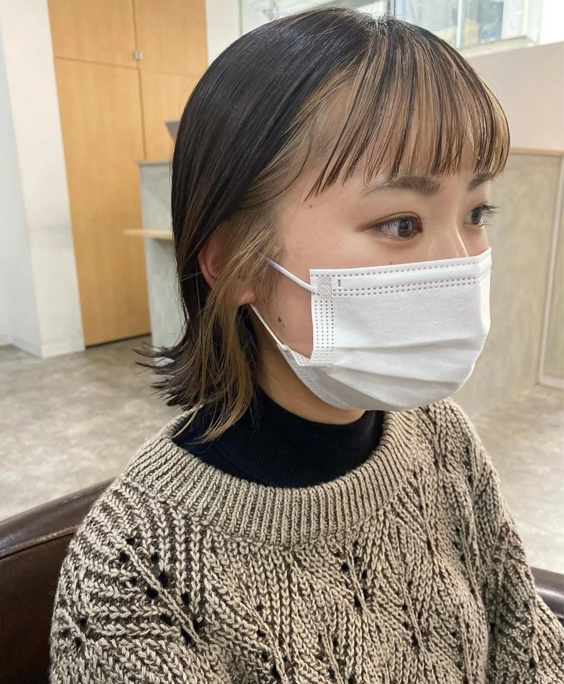 ショート カラー ブリーチ 抜きっぱなしブロンド インナーカラー ヘアカラー トリートメント 森貴裕/ベージュ/ パーマ/オリーブのヘアスタイル