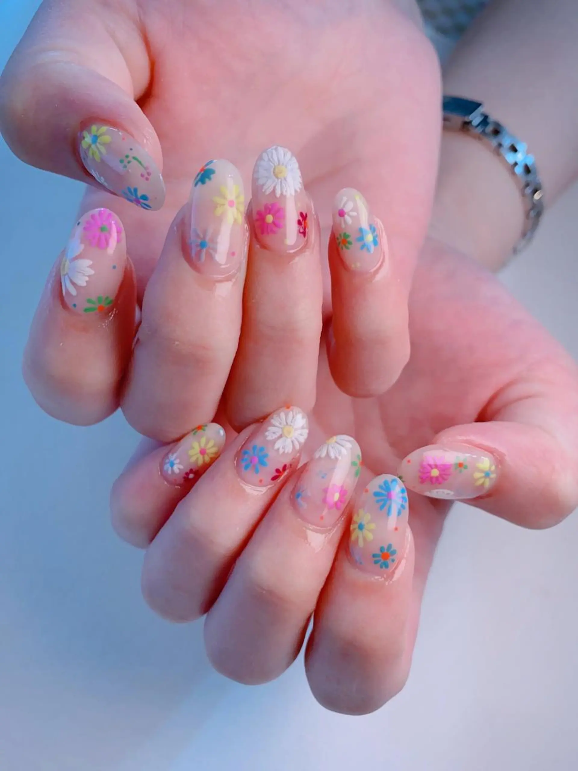 ネイル JINI NAIL所属・ジニ ネイルのネイルデザイン