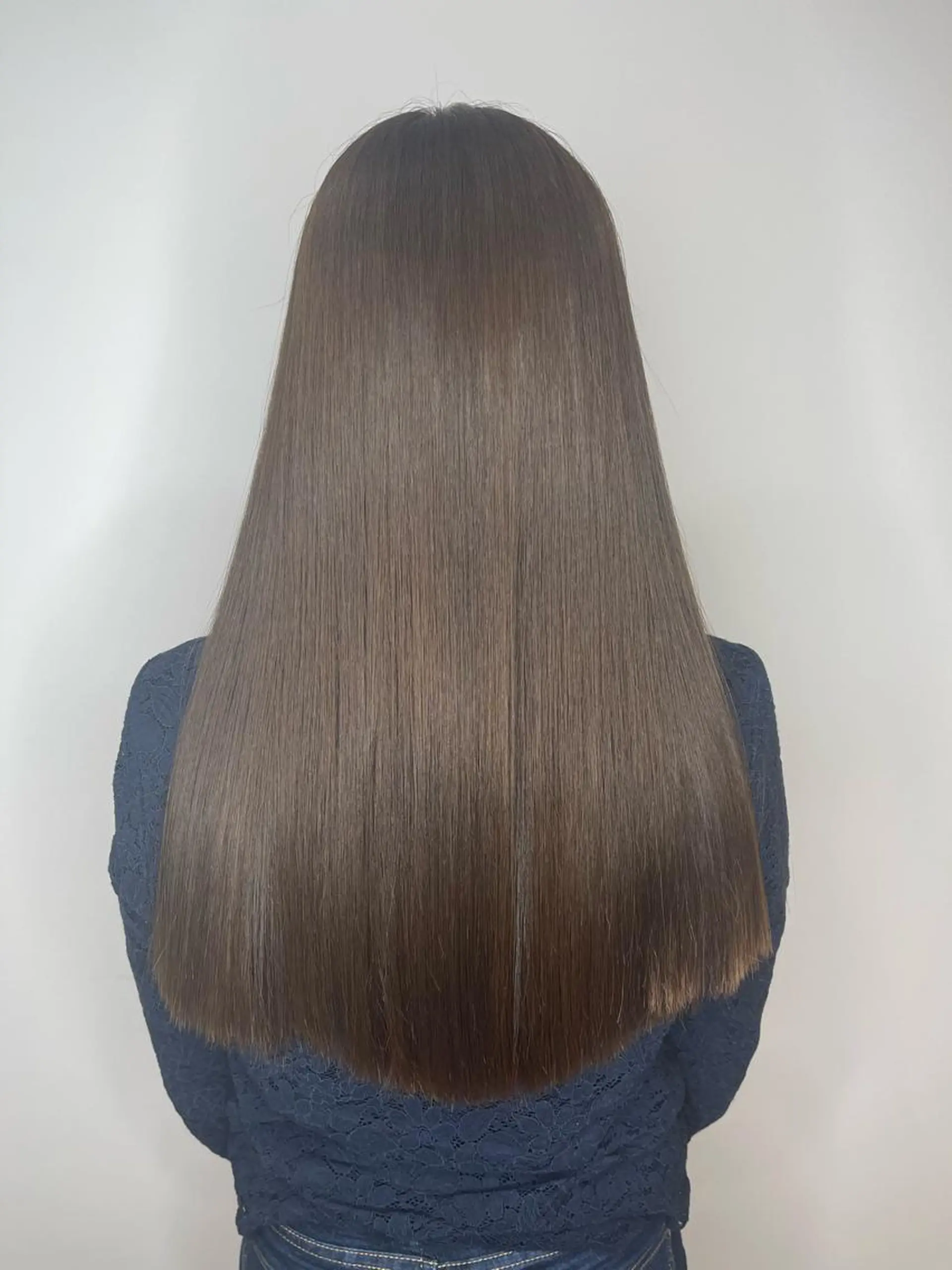 ロング カラー 縮毛矯正 トリートメント &chaLme   心斎橋所属・emi/髪質改善/ 韓国風/艶カラーのヘアスタイル