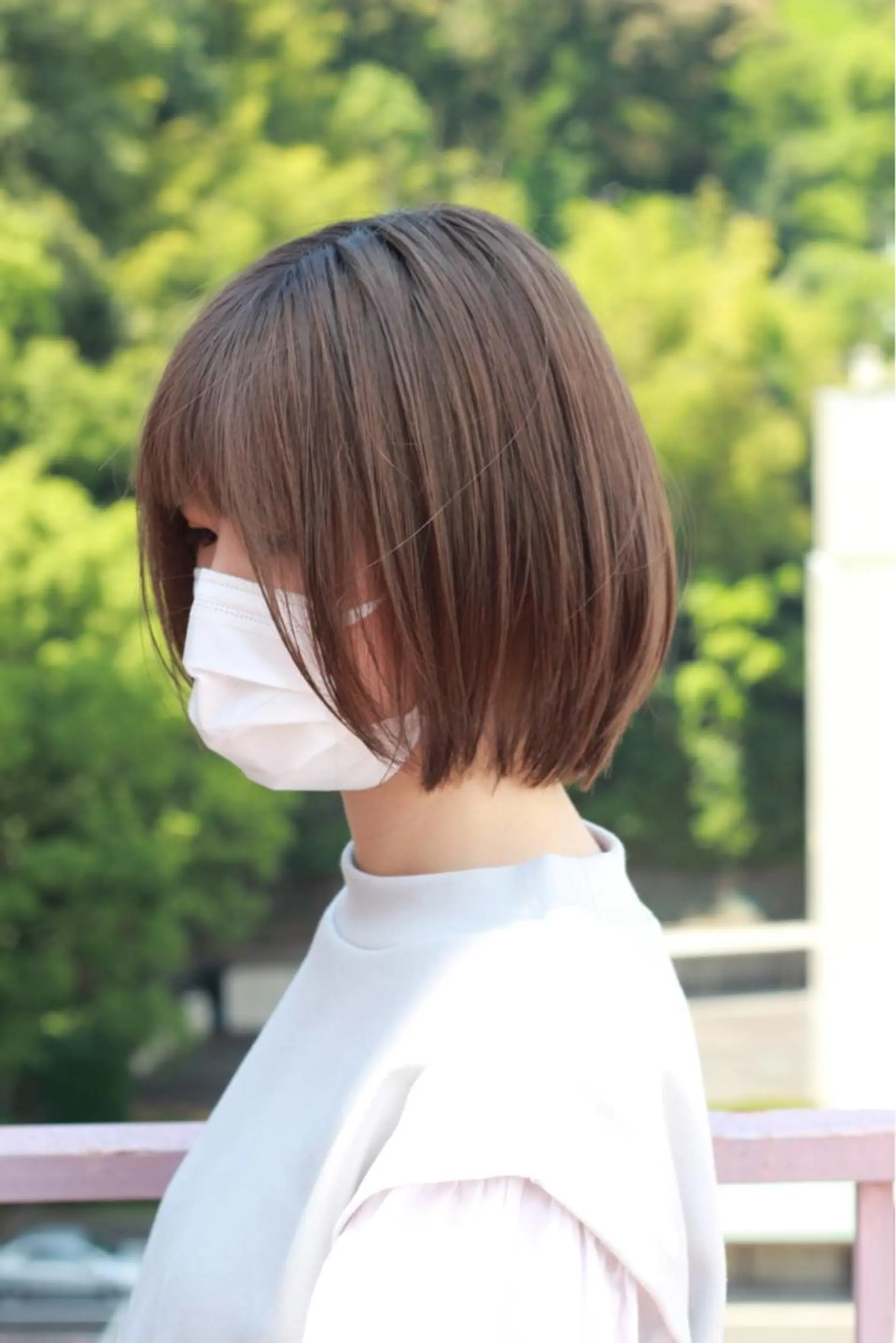 ショート カラー ベージュカラー シルバー シルバーベージュ カット Viage （ビアージュ）のヘアスタイル