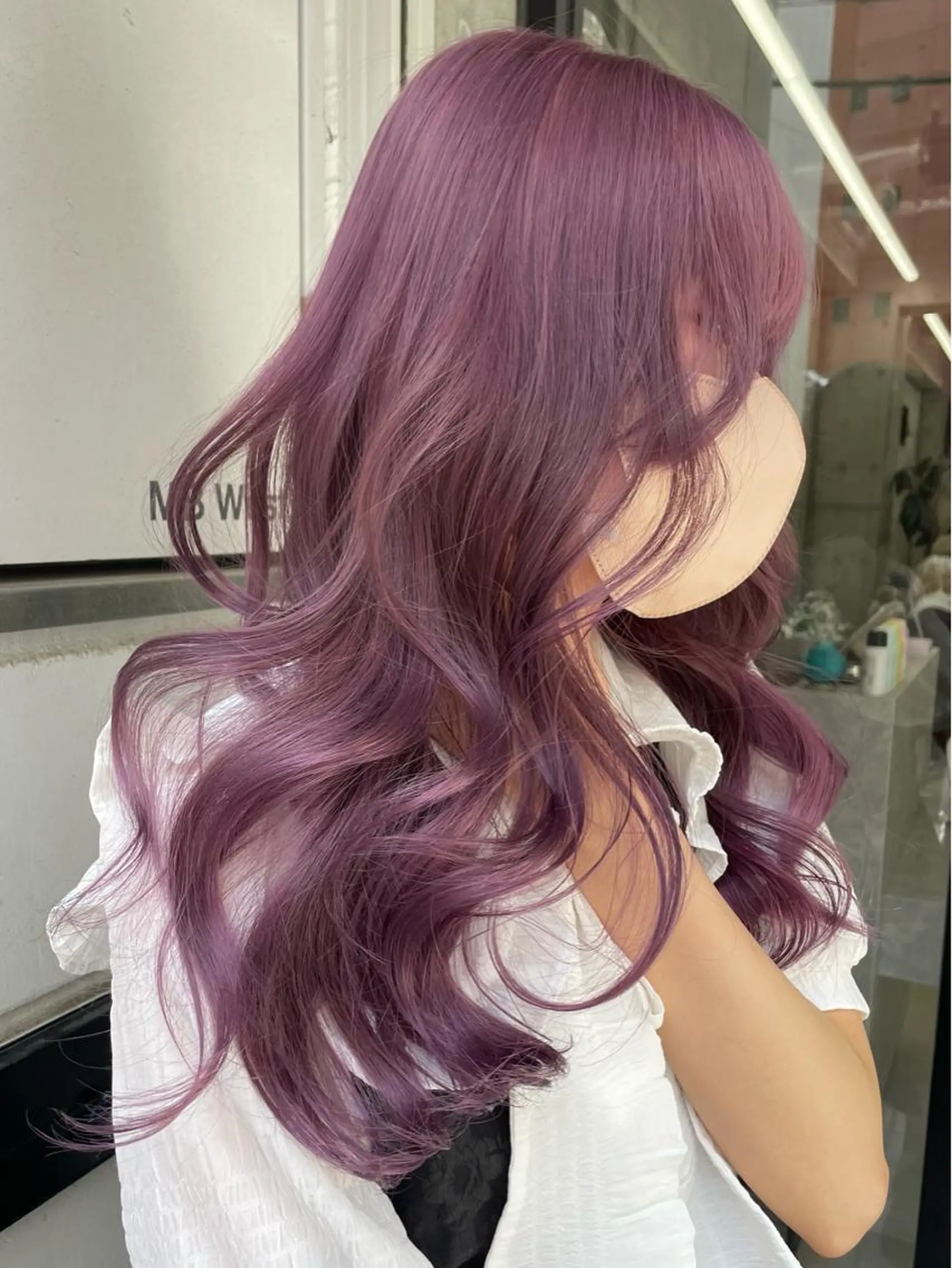 カラー アッシュ アッシュグレー アッシュグレージュ バレイヤージュ ベージュカラー Blonde nagoya sakae所属・岡留 愛美のヘアスタイル