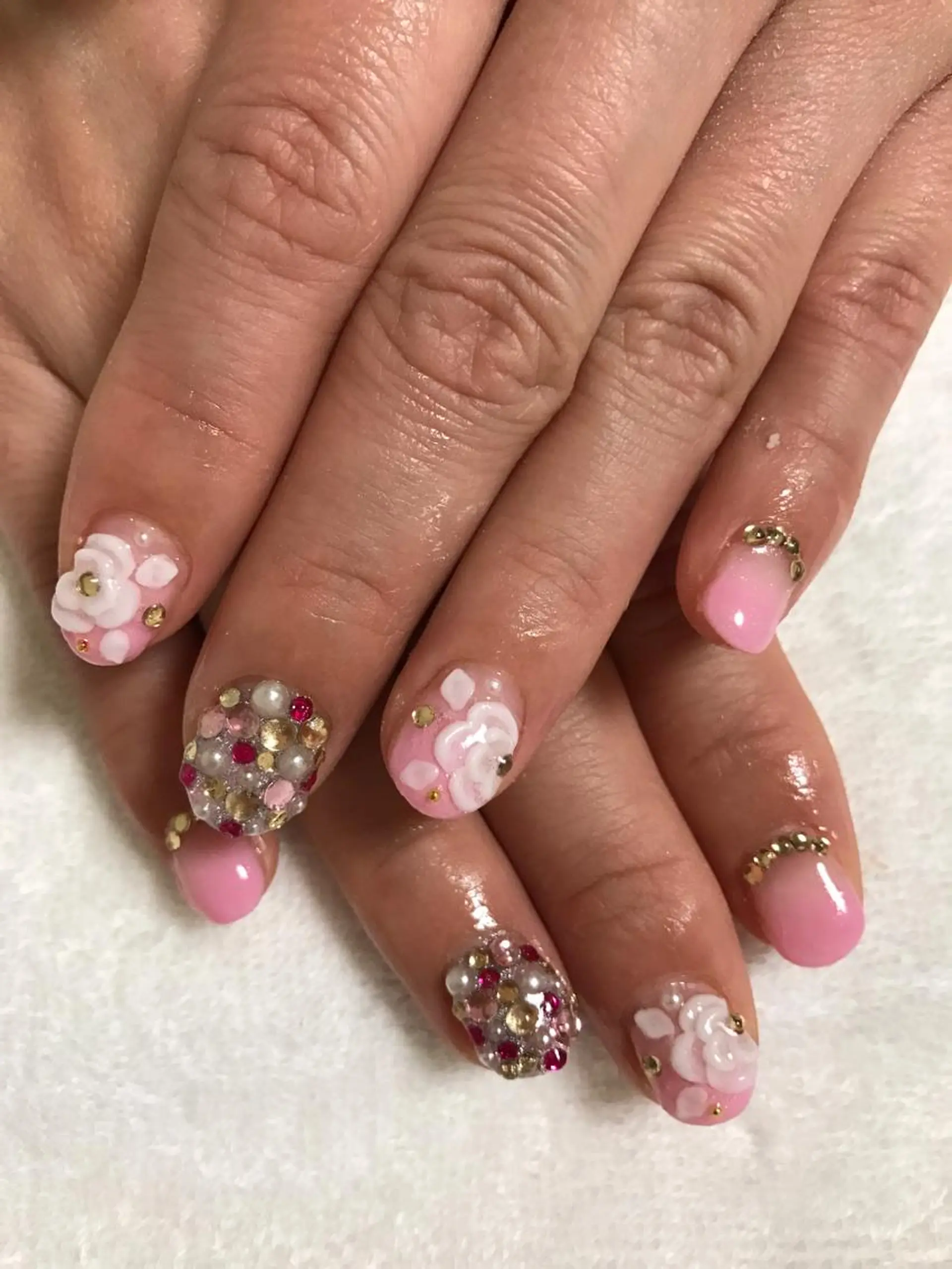 ネイル LOVEnail tomoのネイルデザイン