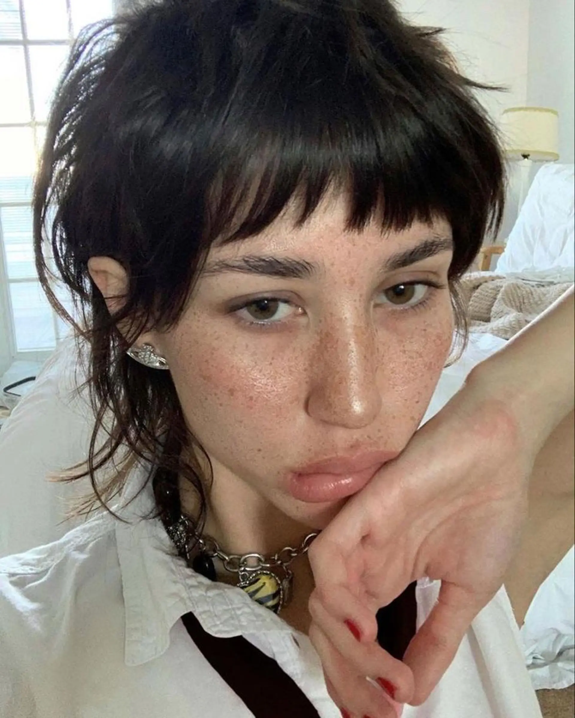 ショート メンズ 吉田一輝 外国人パーマのヘアスタイル