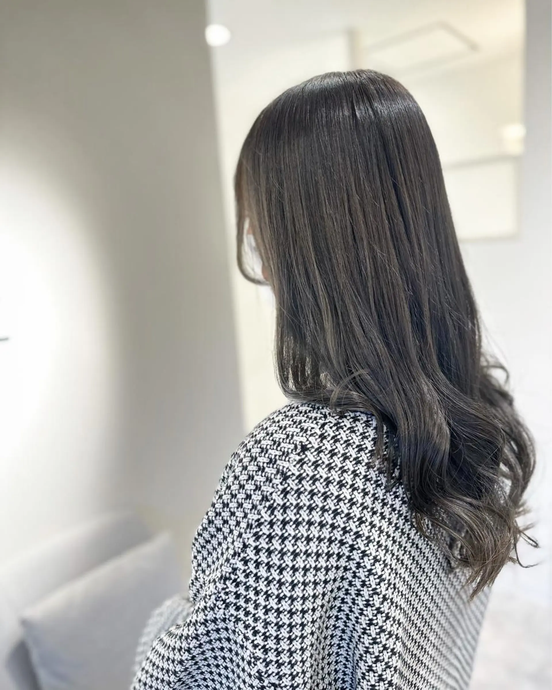 ロング 髪質改善 カット ヘアカラー トリートメント 荒木 ひろかのヘアスタイル