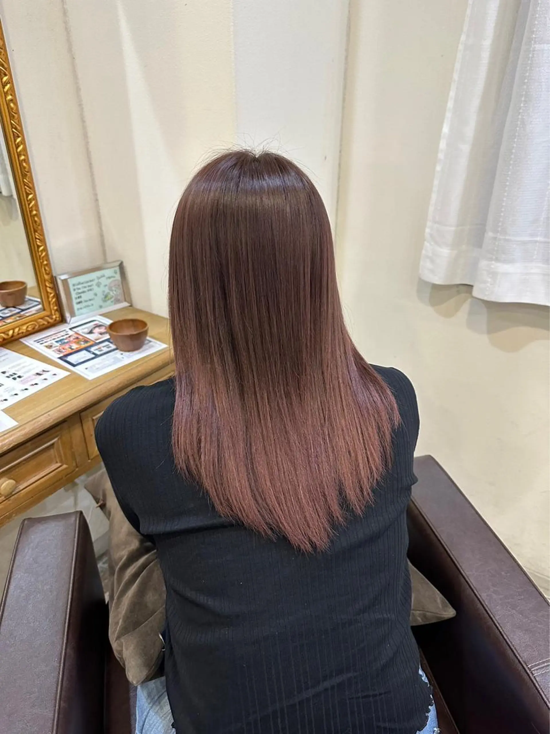 ミディアム カラー 小澤 一稀のヘアスタイル