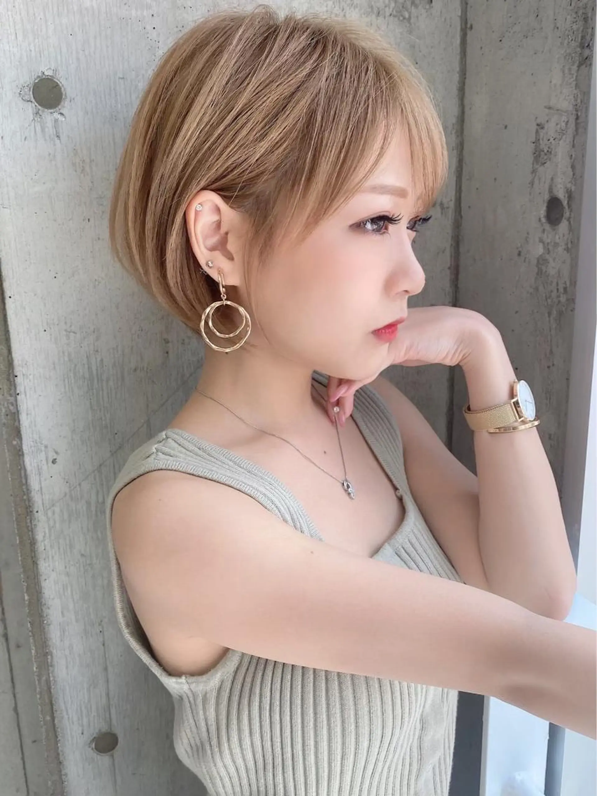 ショート カラー バレイヤージュ ブリーチ ケアブリーチ ダブルカラー グラデーションカラー 美髪/カラー 美容院🌈渡辺隼也のヘアスタイル