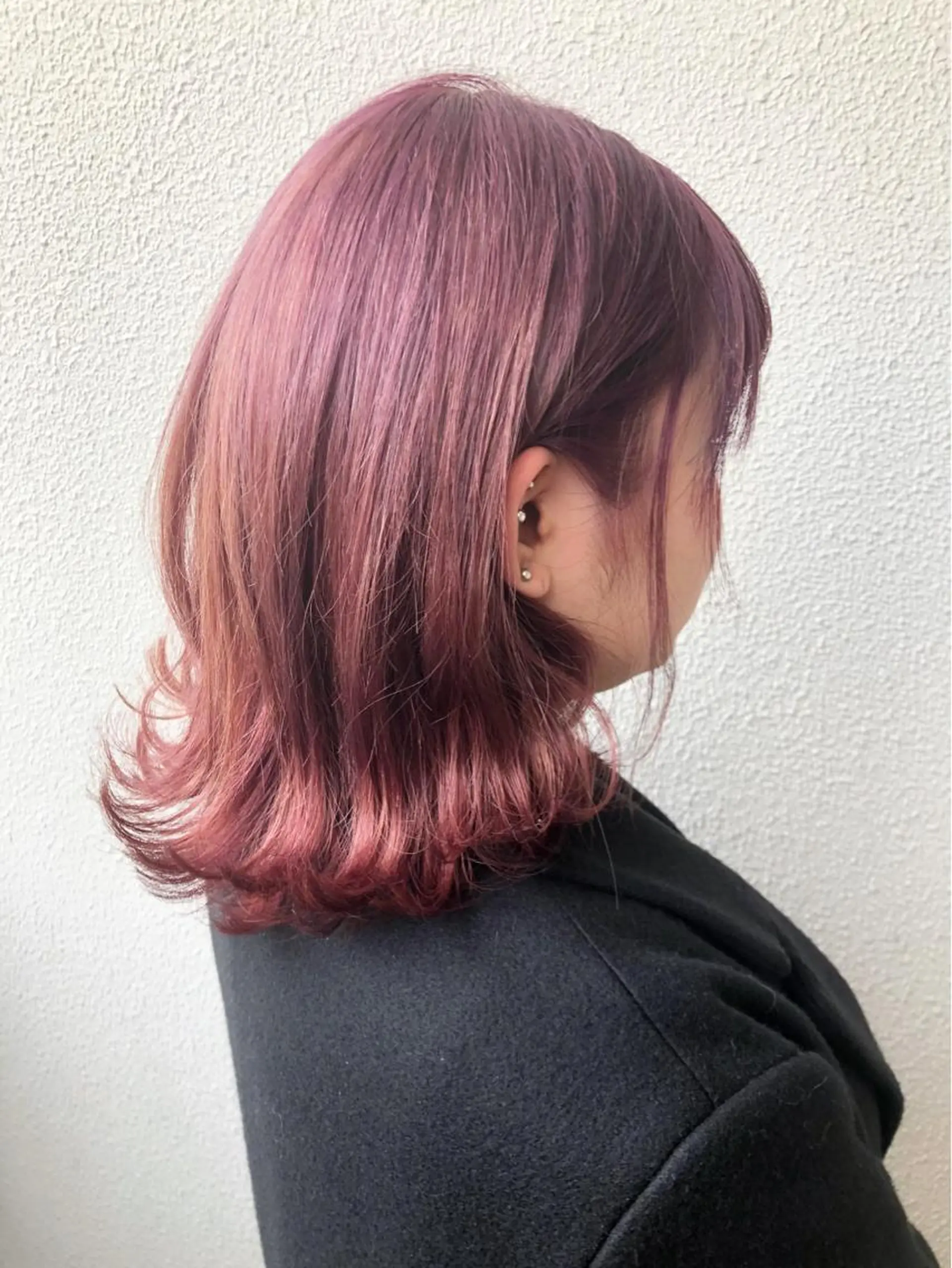 ミディアム カラー ピンクカラー ヘアカラー トリートメント 門田 恭弥のヘアスタイル