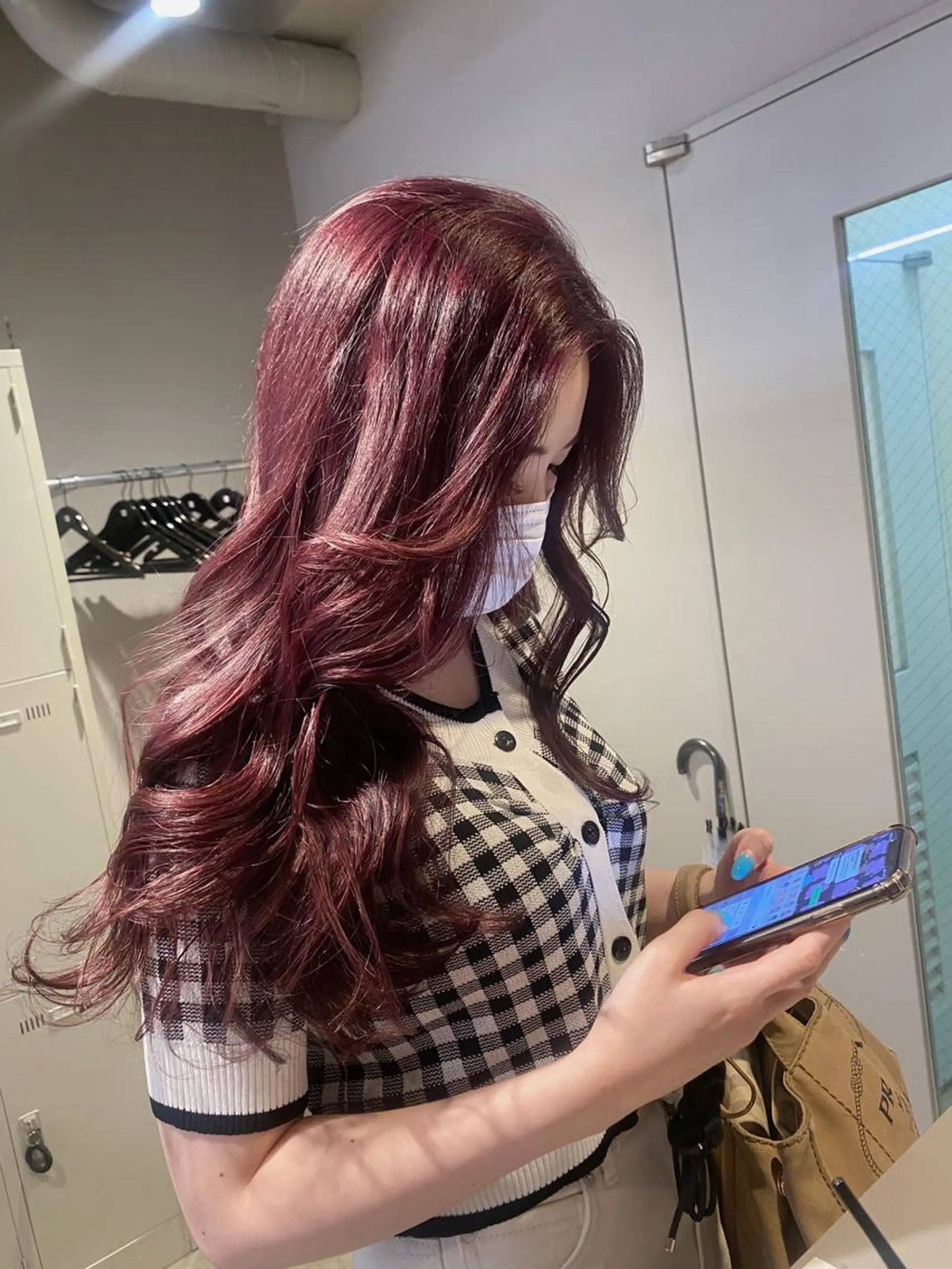 ロング カラー パーマ ヘアアレンジ メンズ キッズ ネイル マツエク・マツパ アイブロウ ヘアカラー トリートメント ヘアセット 韓国/トレンド レイヤー【101】のヘアスタイル