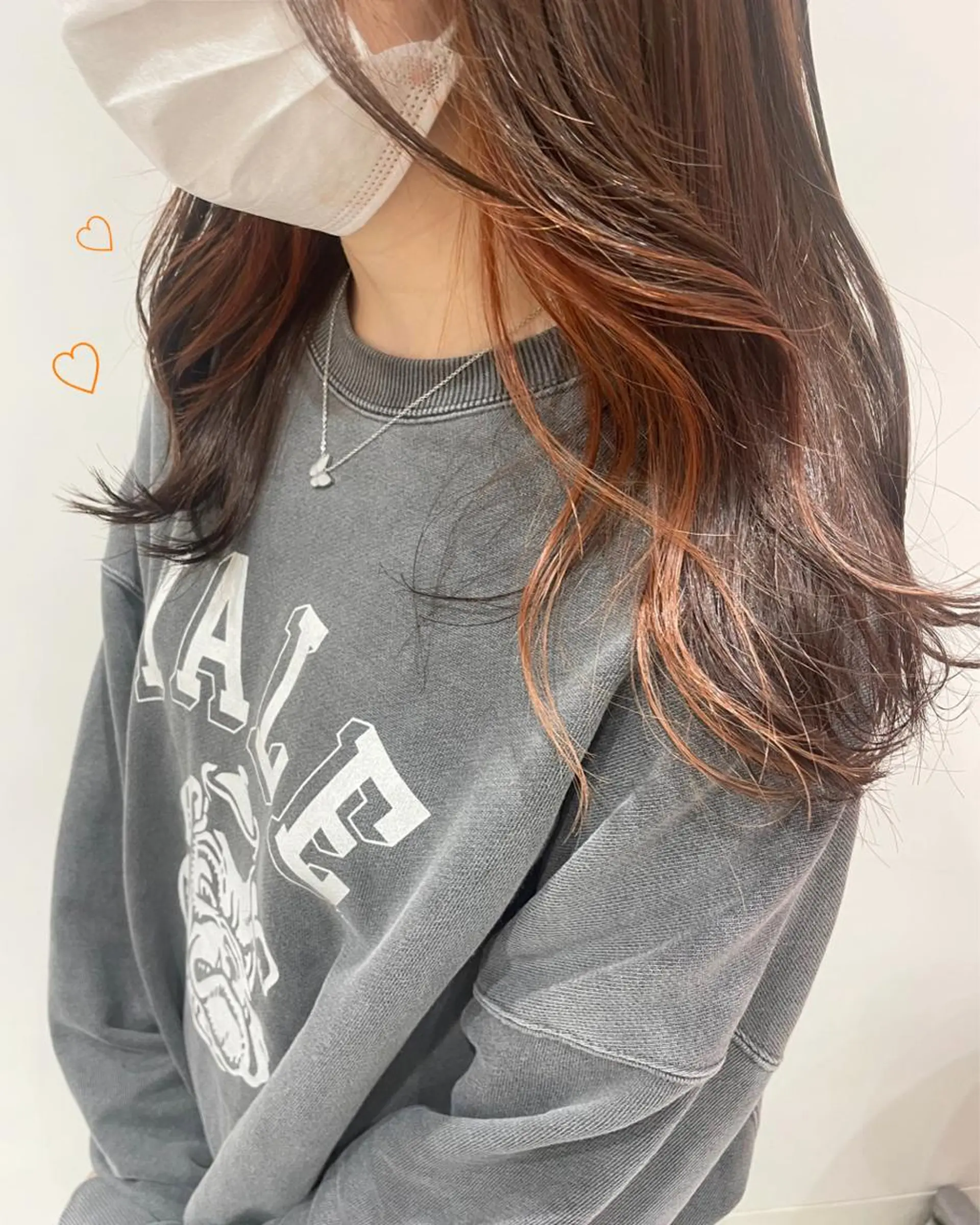 セミロング カラー インナーカラー オレンジ カット ヘアカラー EMANON新宿東口所属・新宿駅近♡個室 ♡関口三都季🌜のヘアスタイル