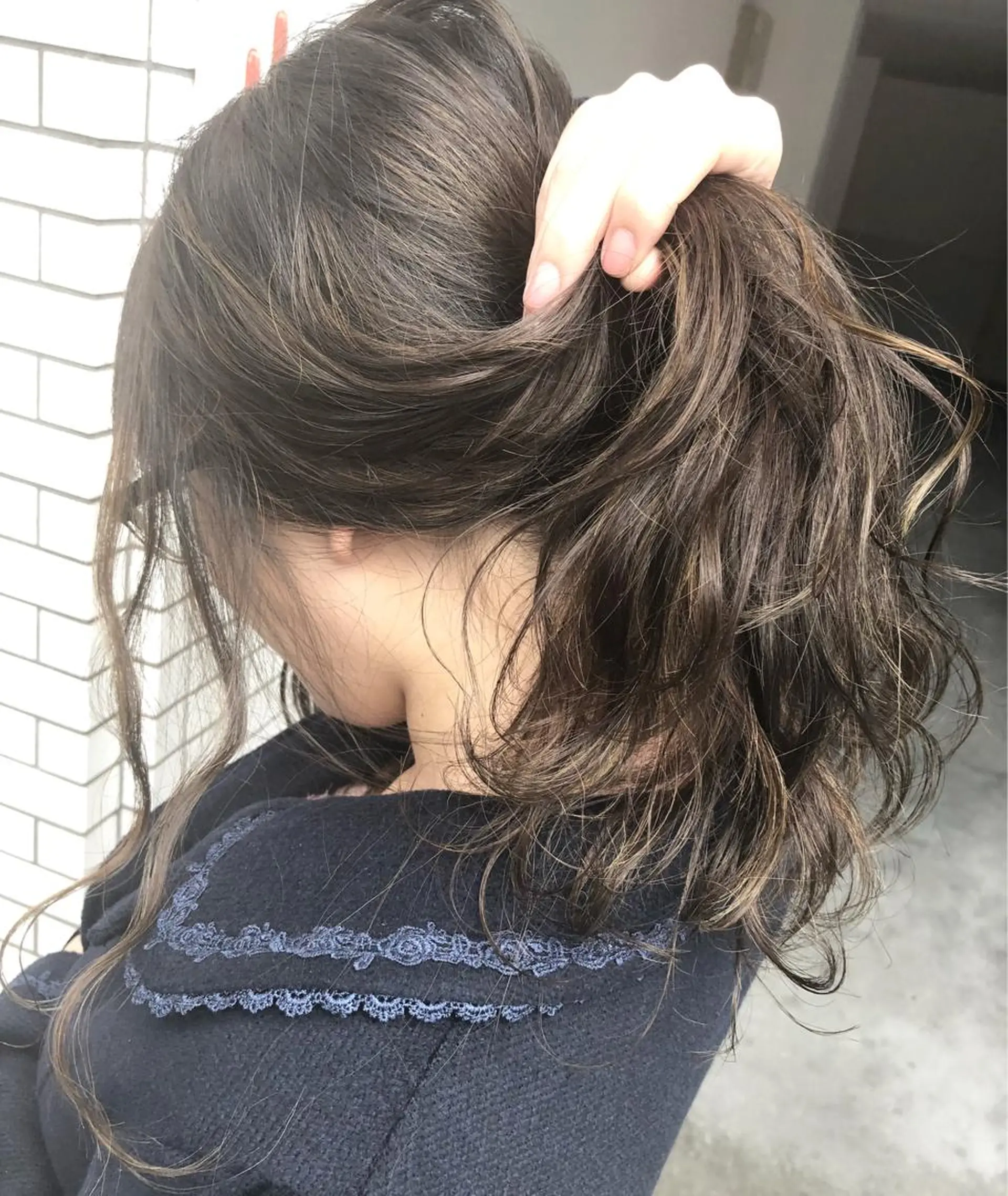セミロング カラー 髪質改善 中川 翔のヘアスタイル