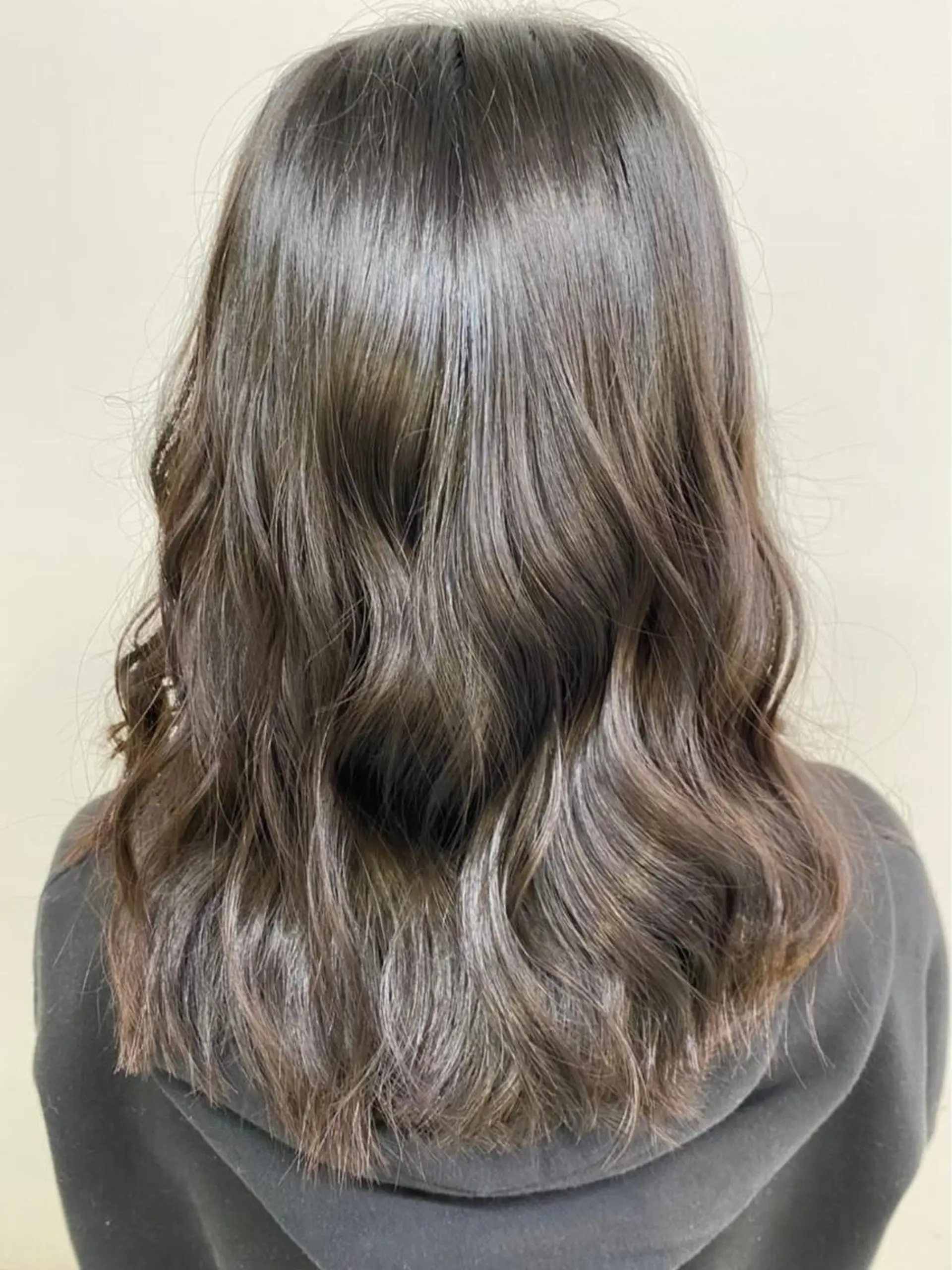 ミディアム カラー 乾かすだけで美髪✨ 髪質改善専門/鈴木遼のヘアスタイル