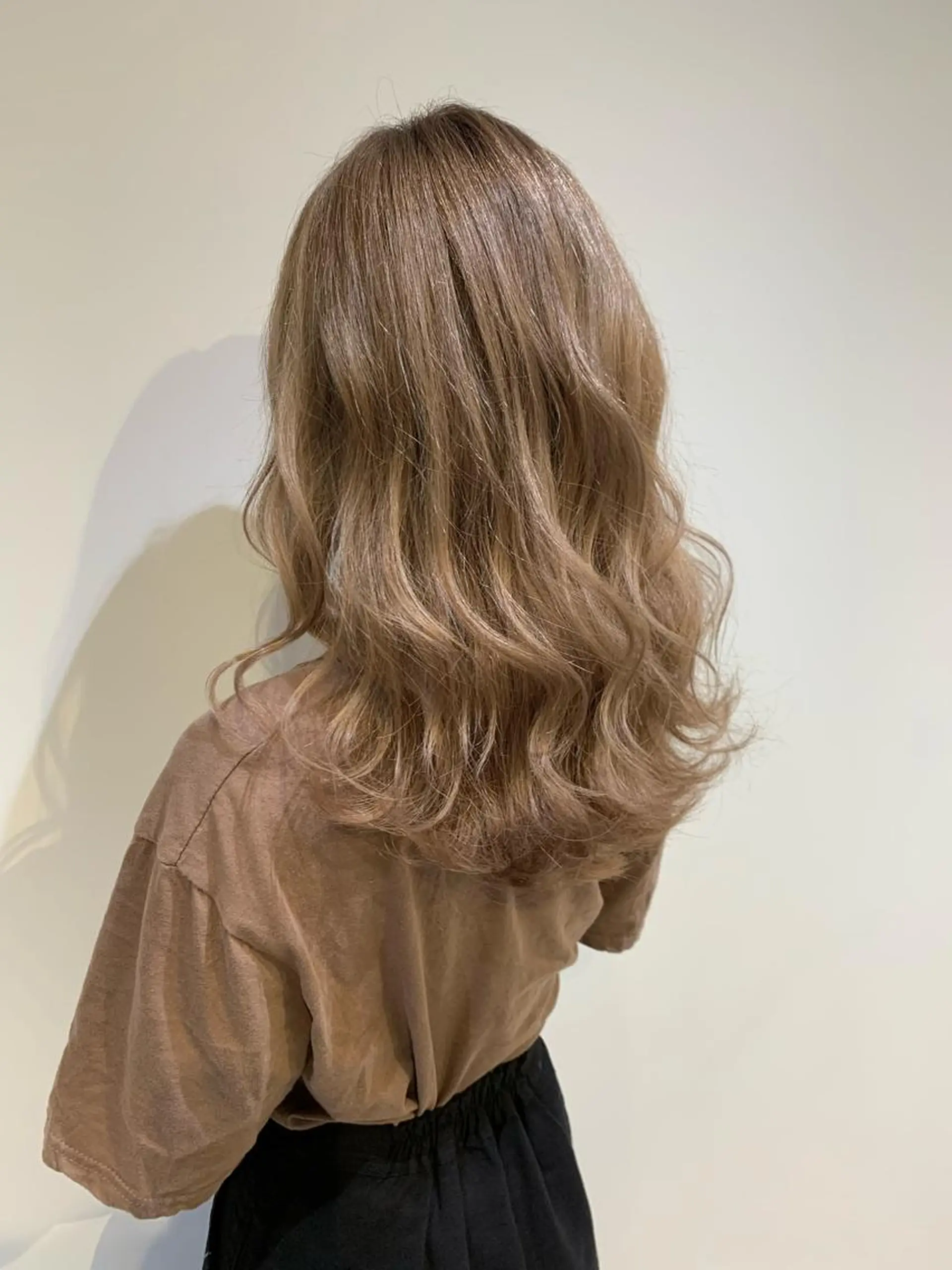 ロング カラー 小島嵩人 縮毛矯正 髪質改善のヘアスタイル