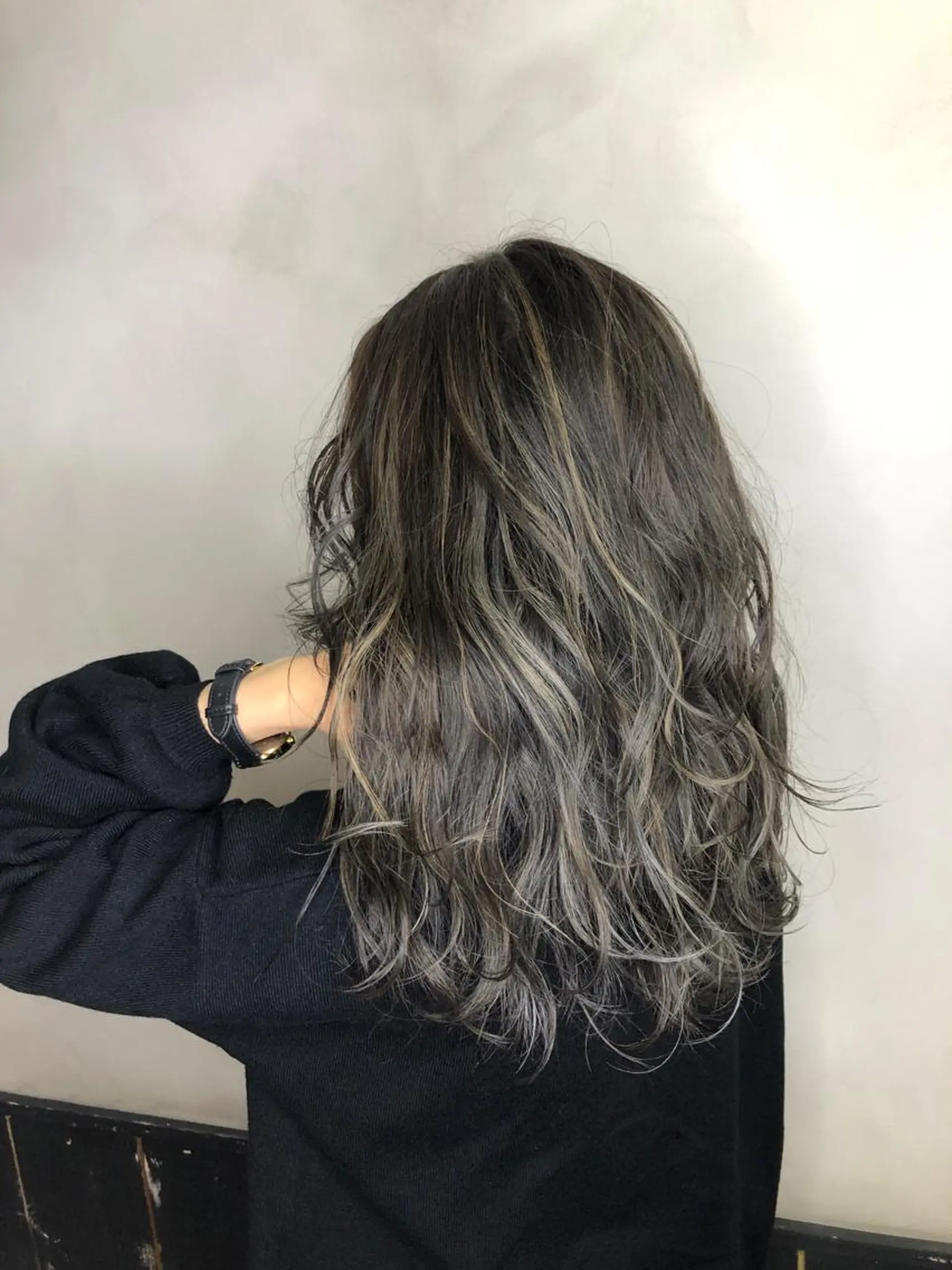 ロング カラー ヘアアレンジ ハイライトカラー ハイライト カット ヘアカラー トリートメント AUBE HAIRazul吉祥寺所属・綺麗な髪質にしたい方 限定🌈清水 祥のヘアスタイル