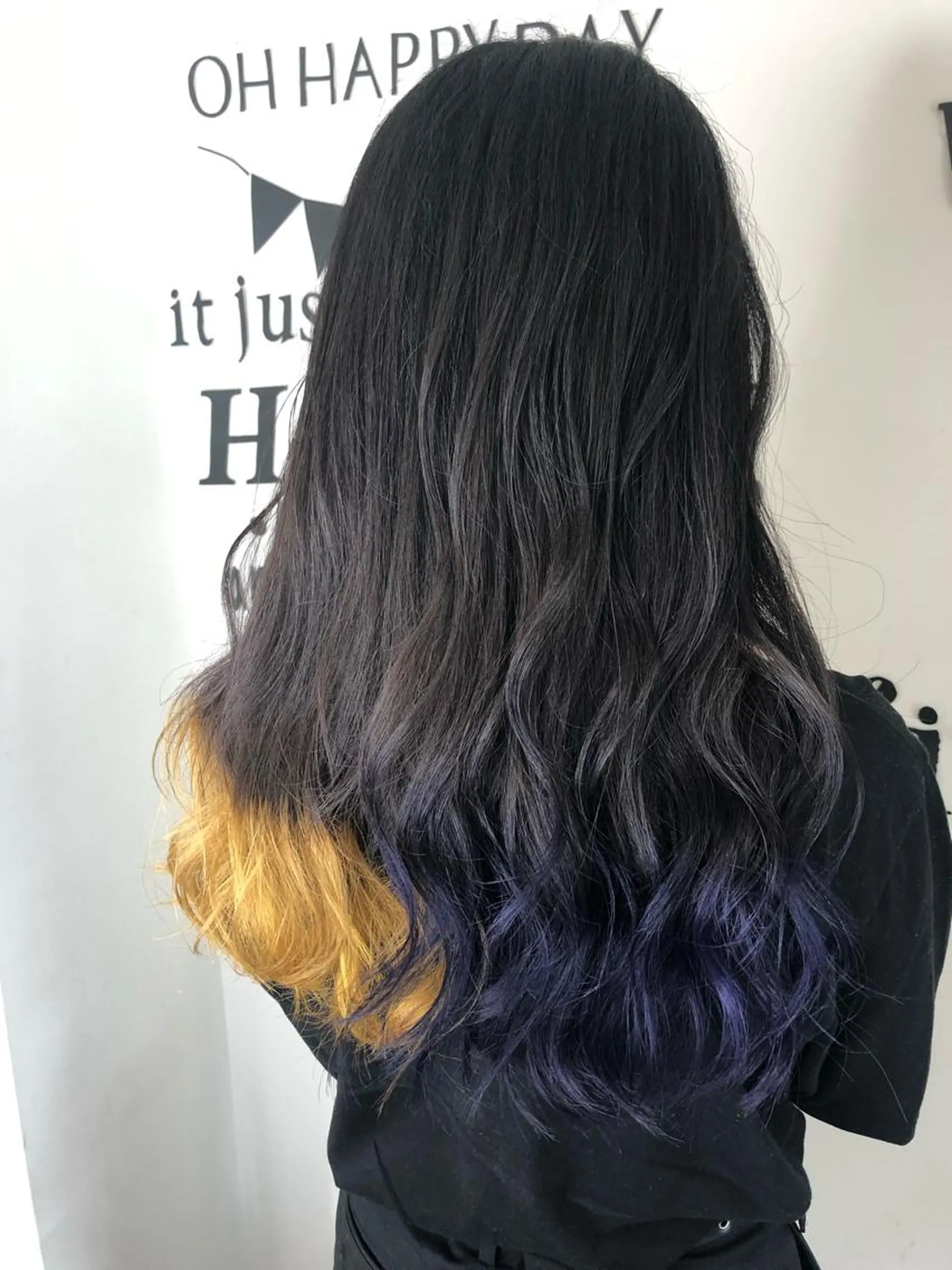 ロング カラー ブリーチ バイオレットカラー イエローカラー ヘアカラー 透明感カラー 松田晃代のヘアスタイル