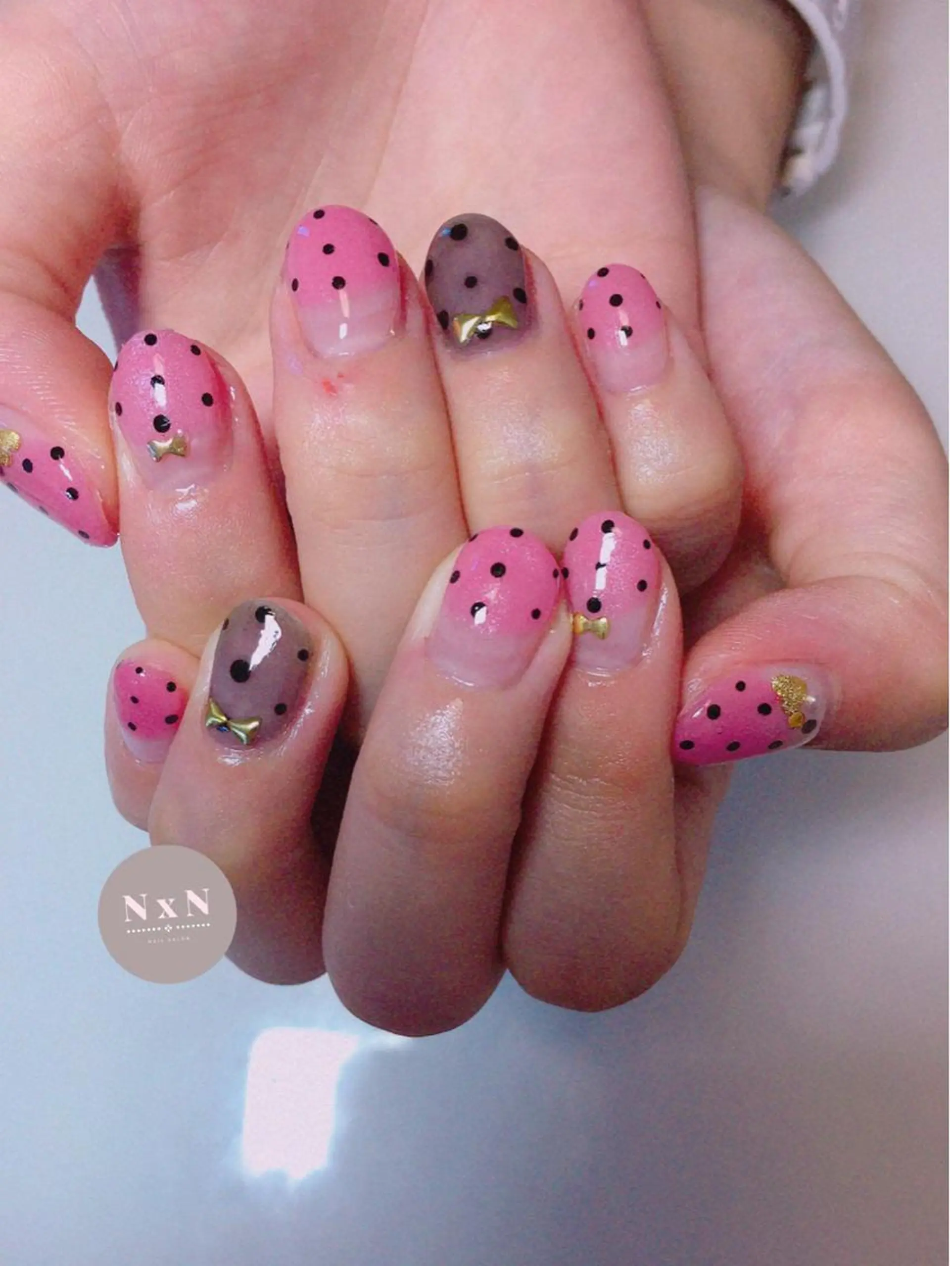ネイル ドット ジェルネイル ピンク ぷっくりネイル nail salon N×Nのネイルデザイン