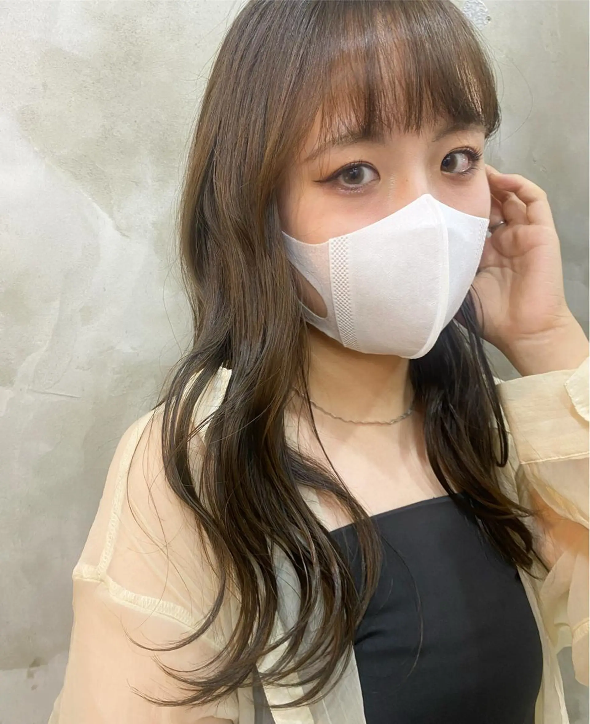 ロング カラー ヘアアレンジ ベージュカラー ブリーチ ブリーチなしカラー オリーブベージュ 志賀 あずみのヘアスタイル