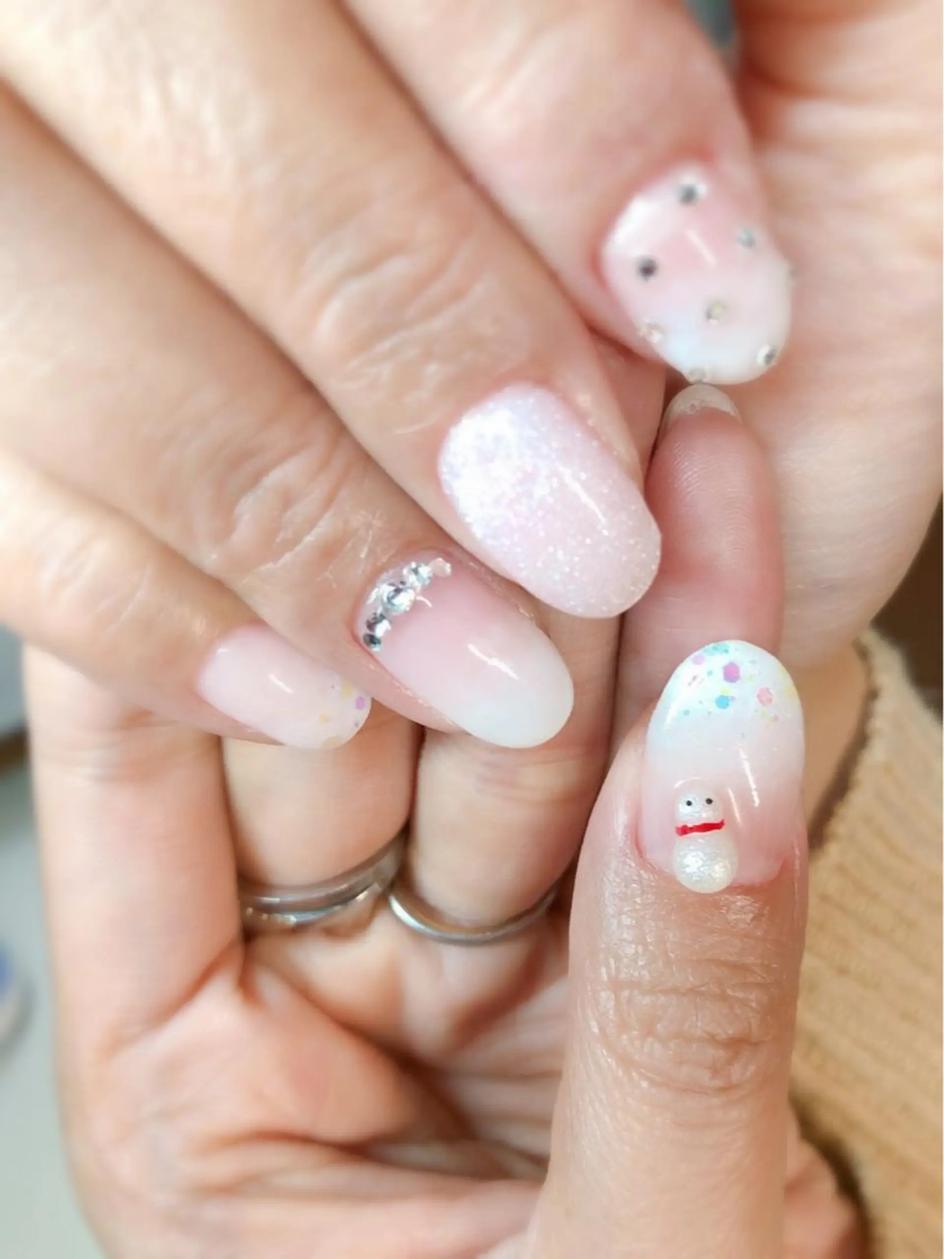 ネイル にじいろ nailのネイルデザイン